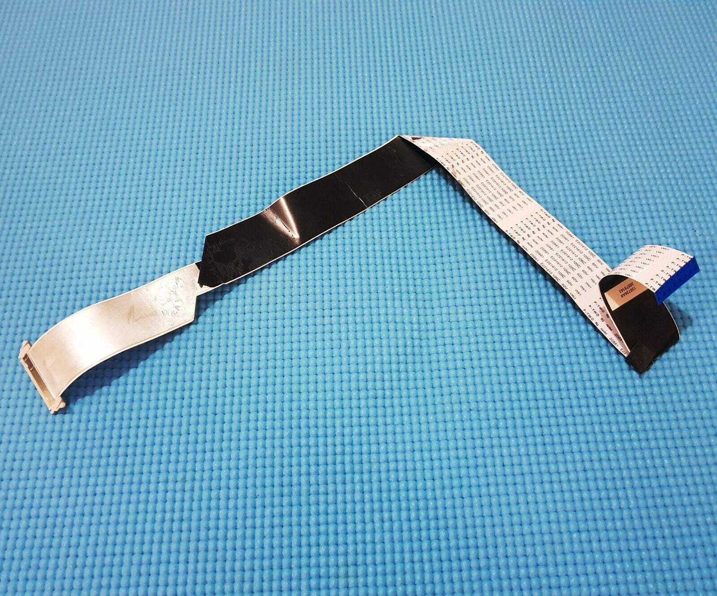 LVDS TOCN FLAT CABLE FOR LT-32C650 32LED400S 32HB6T41U 32" TV 30079143