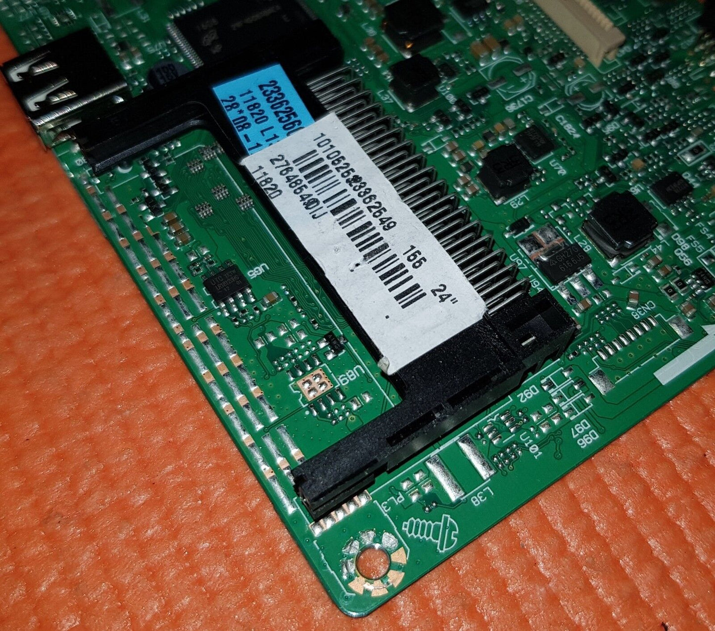 MAIN AV BOARD FOR POLAROID P24D300FP LED TV 17MB110 23362549 SCR:V236BJ1-P03
