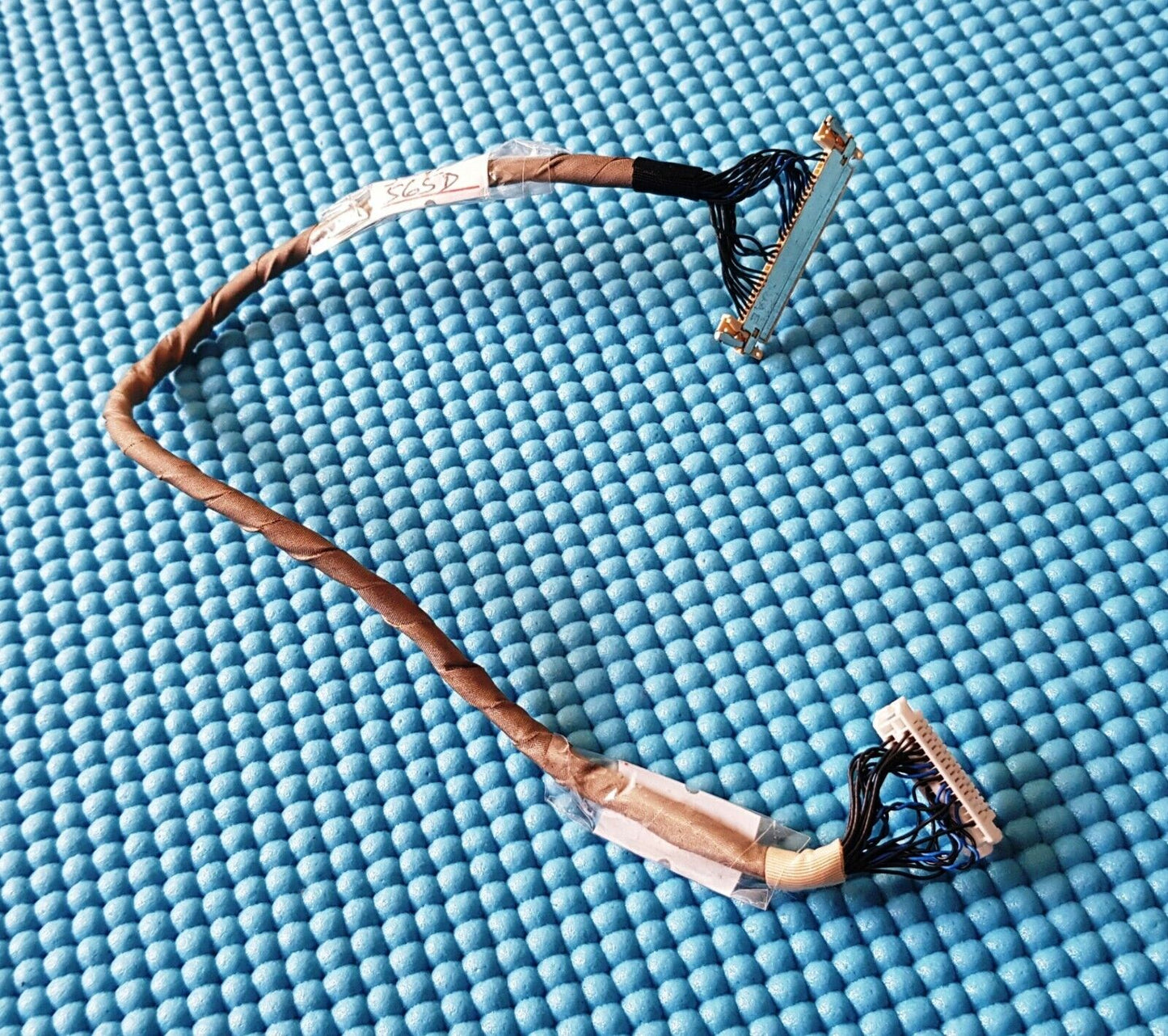 LVDS T-CON CABLE FOR TOSHIBA 32AV565D 32" LCD TV