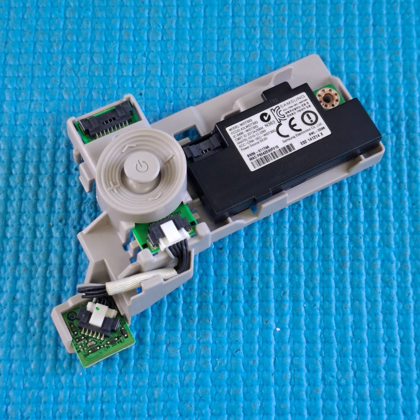 BUTTON WIFI SENSOR FOR SAMSUNG UE40H6410SU UE32H6410SU BN96-30902M BN59-01174A