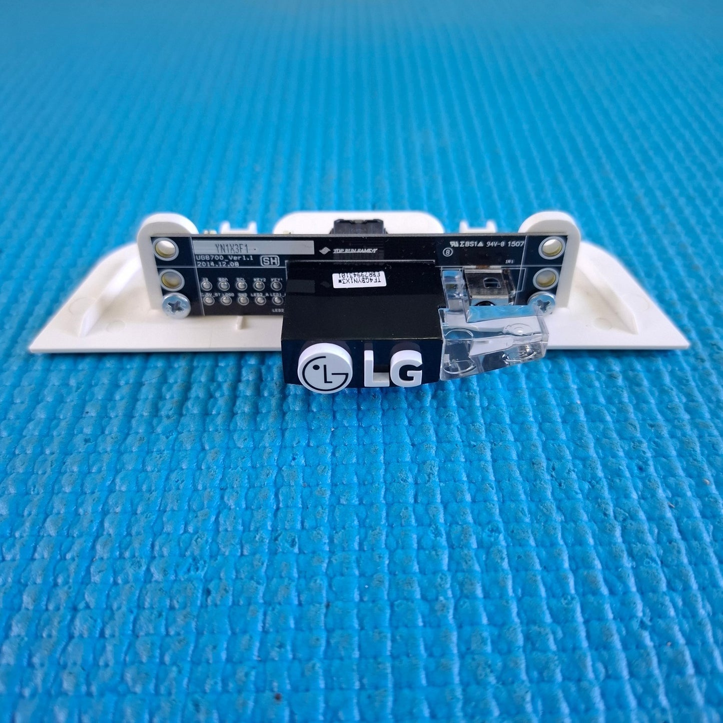 GENUINE BUTTON UNIT FOR LG 55UG870V 55" OLED TV EBR79943101