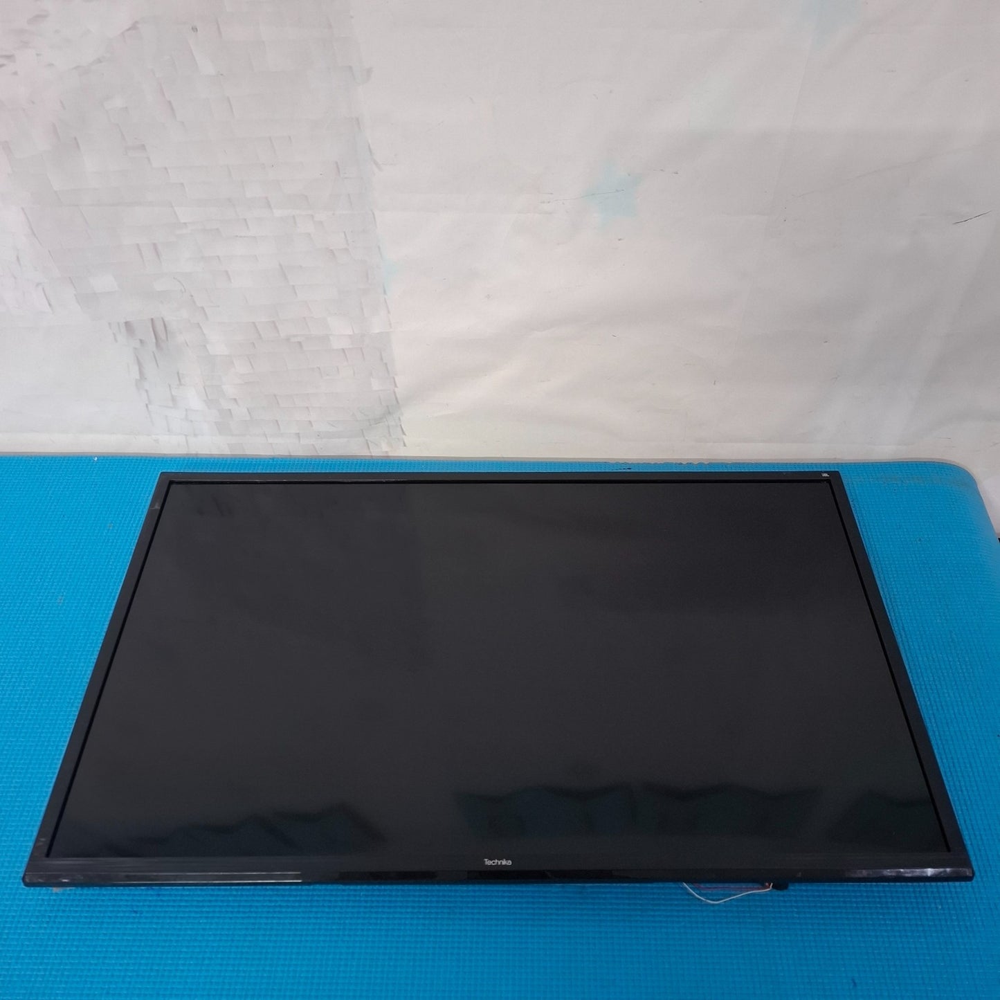 LED/LCD SCREEN PANEL LG DISPLAY LC320EUJ (FF) (E2) FOR TECHNIKA 32/234O TV
