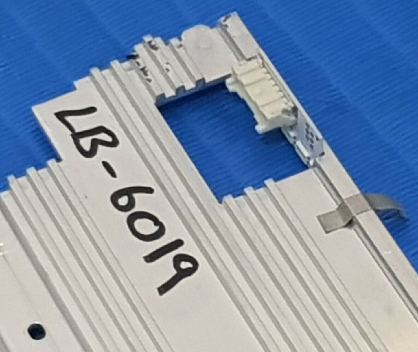 LED BACKLIGHT FOR TOSHIBA 32L6353DB 32" LED TV SAMSUNG 2013TSB32 5630 60 REV1.0