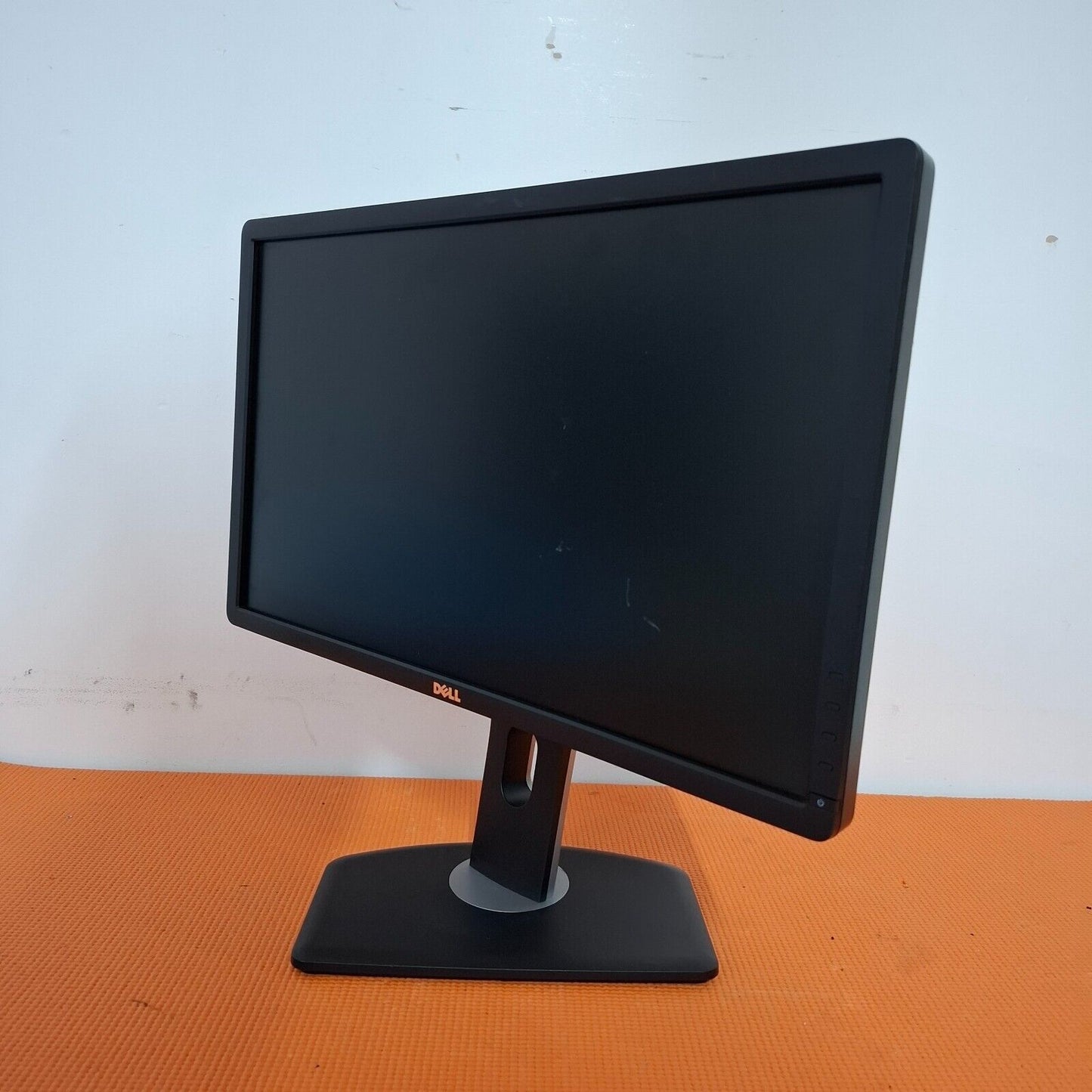 DELL P2412HB 24 inch FULL HD 1080p LED WIDESCREEN MONITOR DVI & VGA