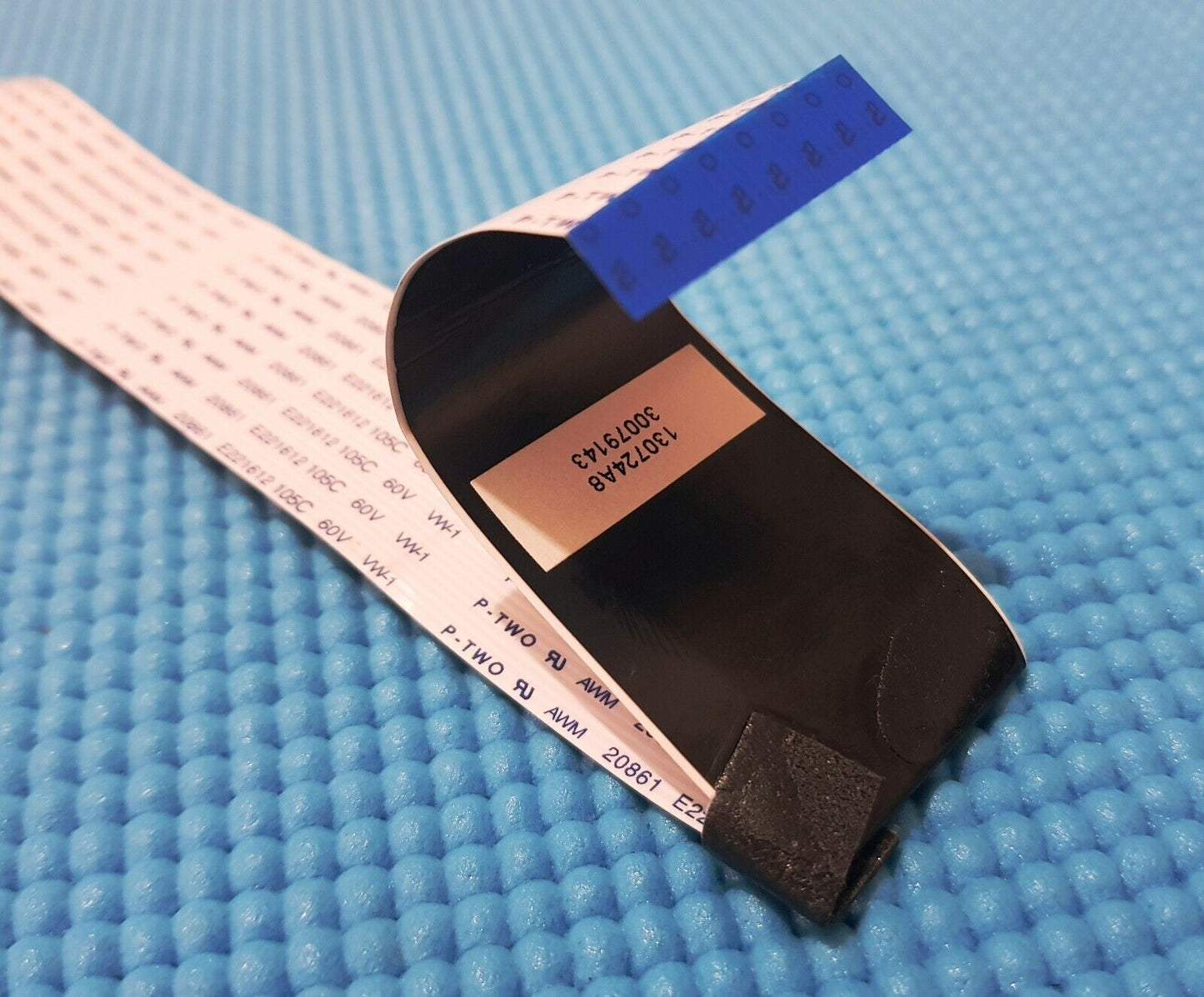 LVDS TOCN FLAT CABLE FOR LT-32C650 32LED400S 32HB6T41U 32" TV 30079143