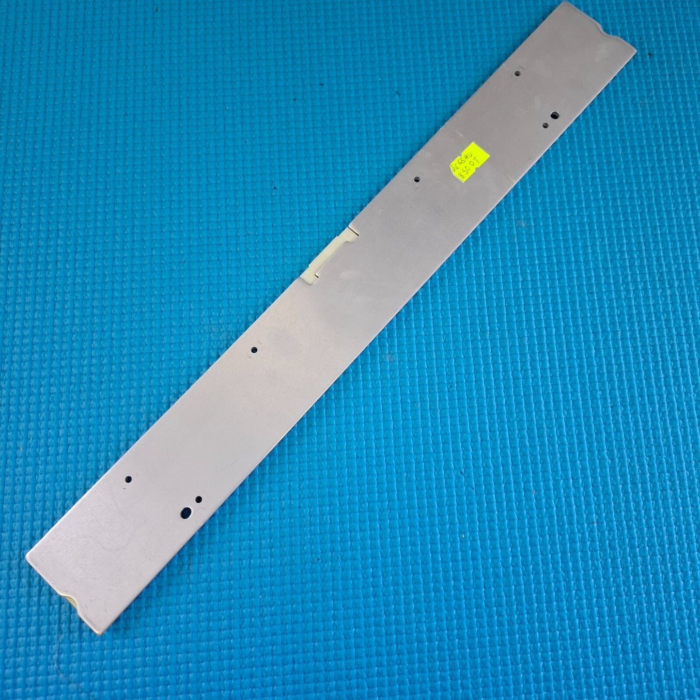 1x SINGLE LED BACKLIGHT FOR SAMSUNG UE65HU8500 UE65HU8280T 65" TV BN96-30667A