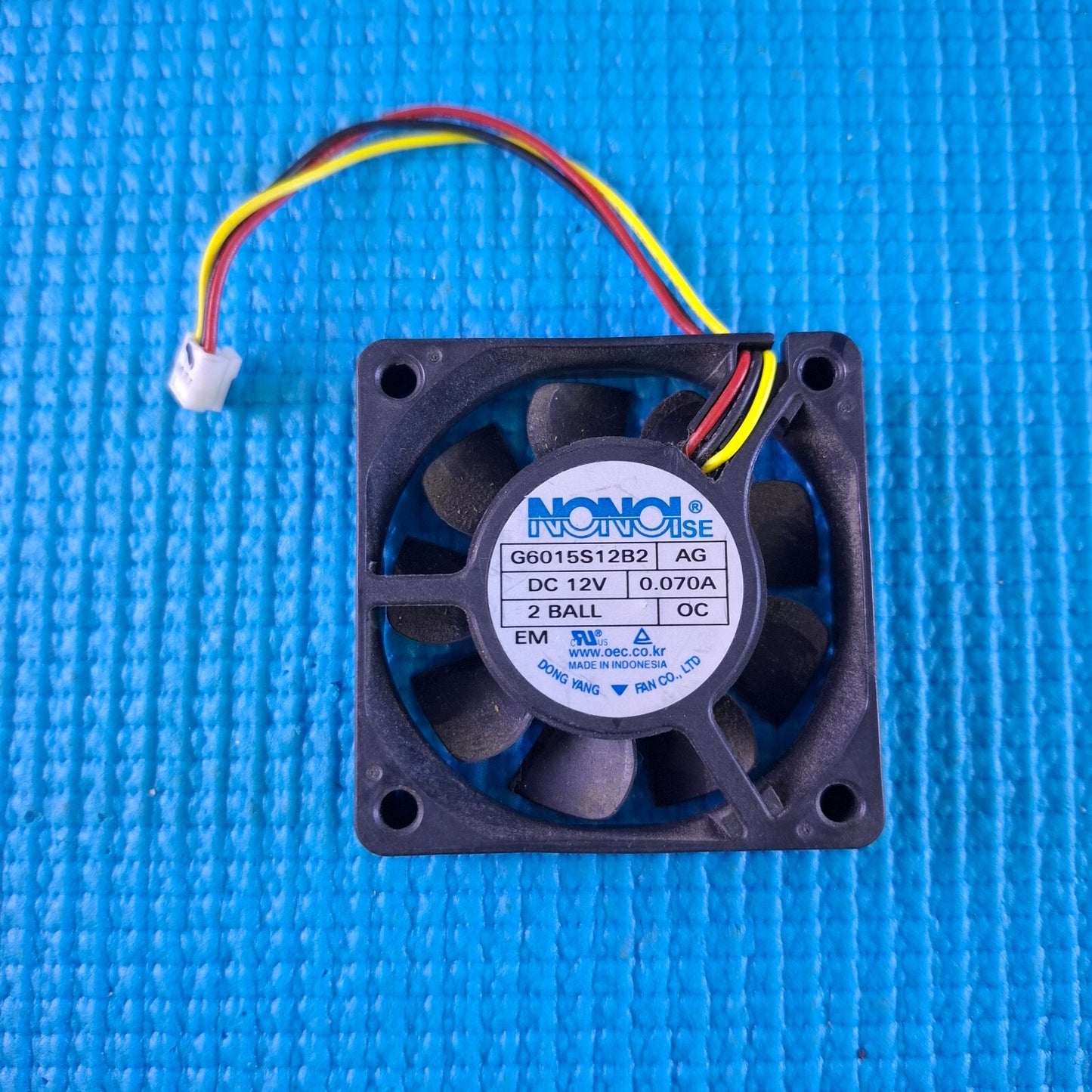 SAMSUNG INTERNAL COOLING FAN LH46CBPLBB TV G6015S12B2 AG DC12V 0.070A