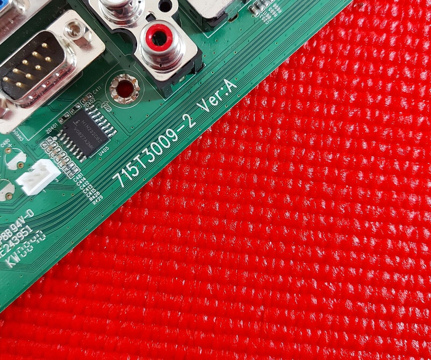 MAIN AV BOARD FOR HITACHI 26LD4550U 26" TV 715T3009-2 SCREEN V260B1-L11