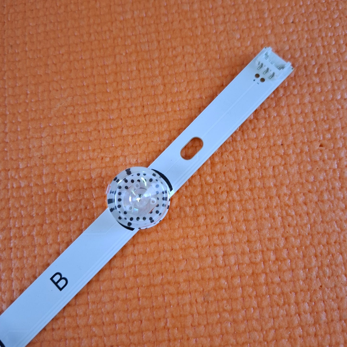 1x BACKLIGHT FOR LG 40LF630V 40LF631V 40LF570V TV 40 DRT4.0 REV0 7 B-TYPE SVL400