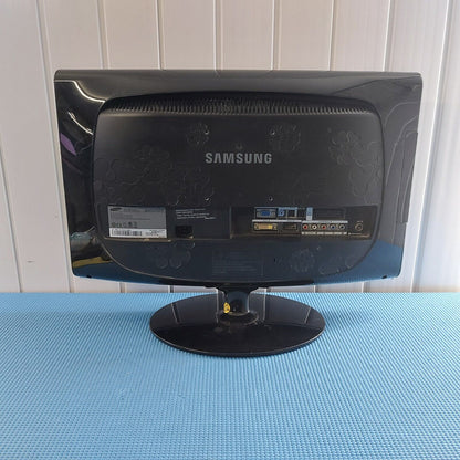SAMSUNG SYNCMASTER 2333HD LS23CFVKF/EN 23" 1920×1080 TV MONITOR HDMI USB + STAND