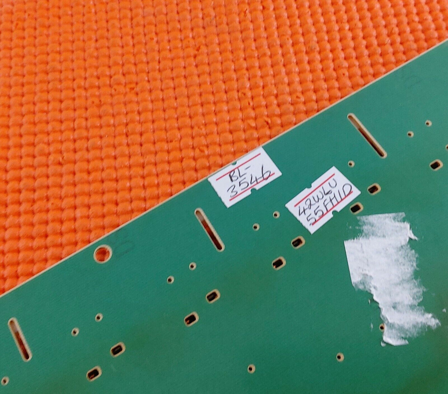 INVERTER BOARD FOR BEKO 42WLU55FHID 42" LCD TV VIT71864.50 REV:3