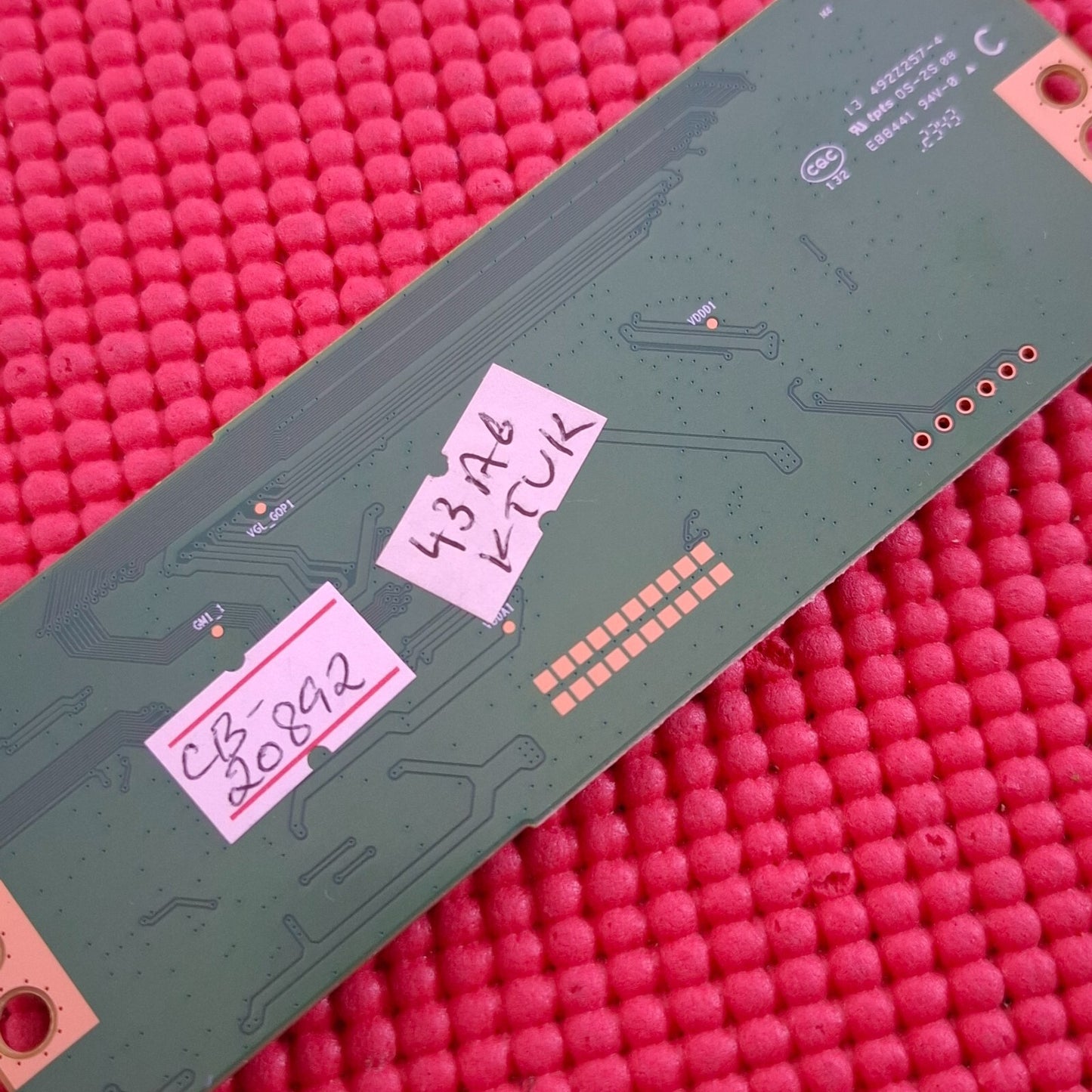 LVDS TCON BOARD FOR HISENSE 43A6KTUK 43" TV RSAG7.820.12570/ROH 345235