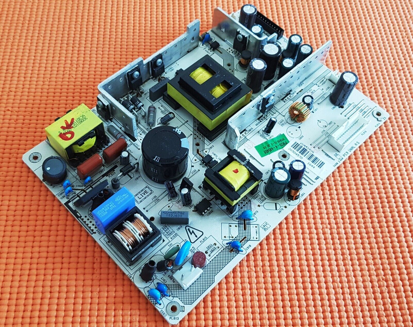 PSU FOR LCD26-209V CE26LD47-B CE32LD47-B LD3270D GS32FHD TV 17PW26-4 20445456