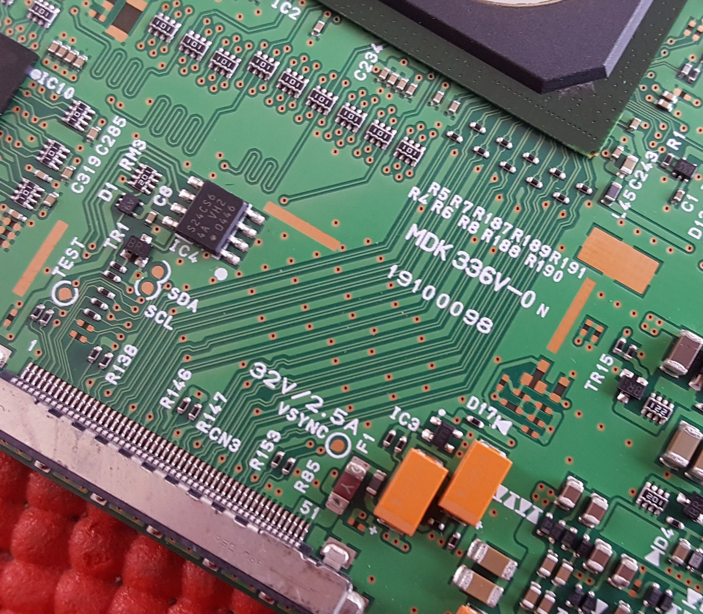 LVDS BOARD FOR PANASONIC TX-37LZD85 TX-37LZD800 TV MDK 336V-0 19100098 JAPAN