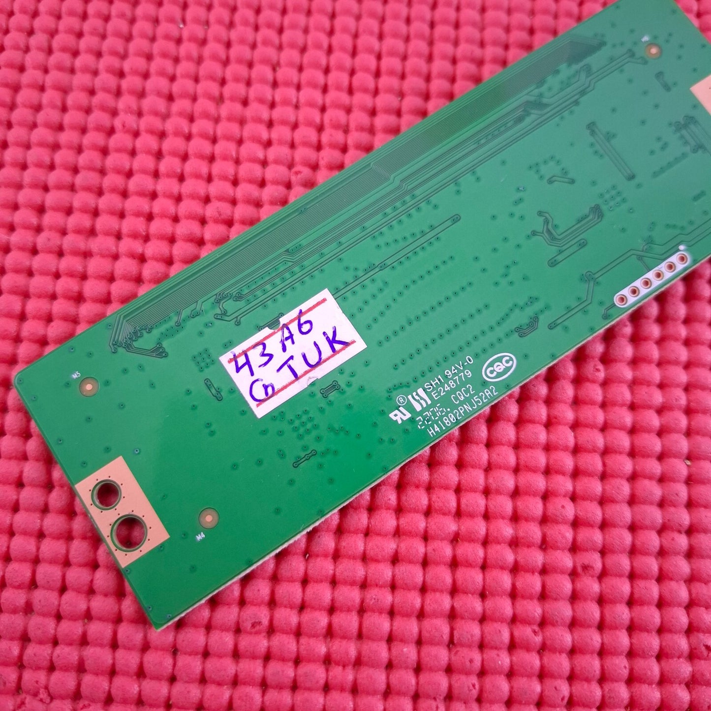LVDS TCON BOARD FOR HISENSE 43A6GTUK 43" TV RSAG7.820.11133/ROH VER.A 292147