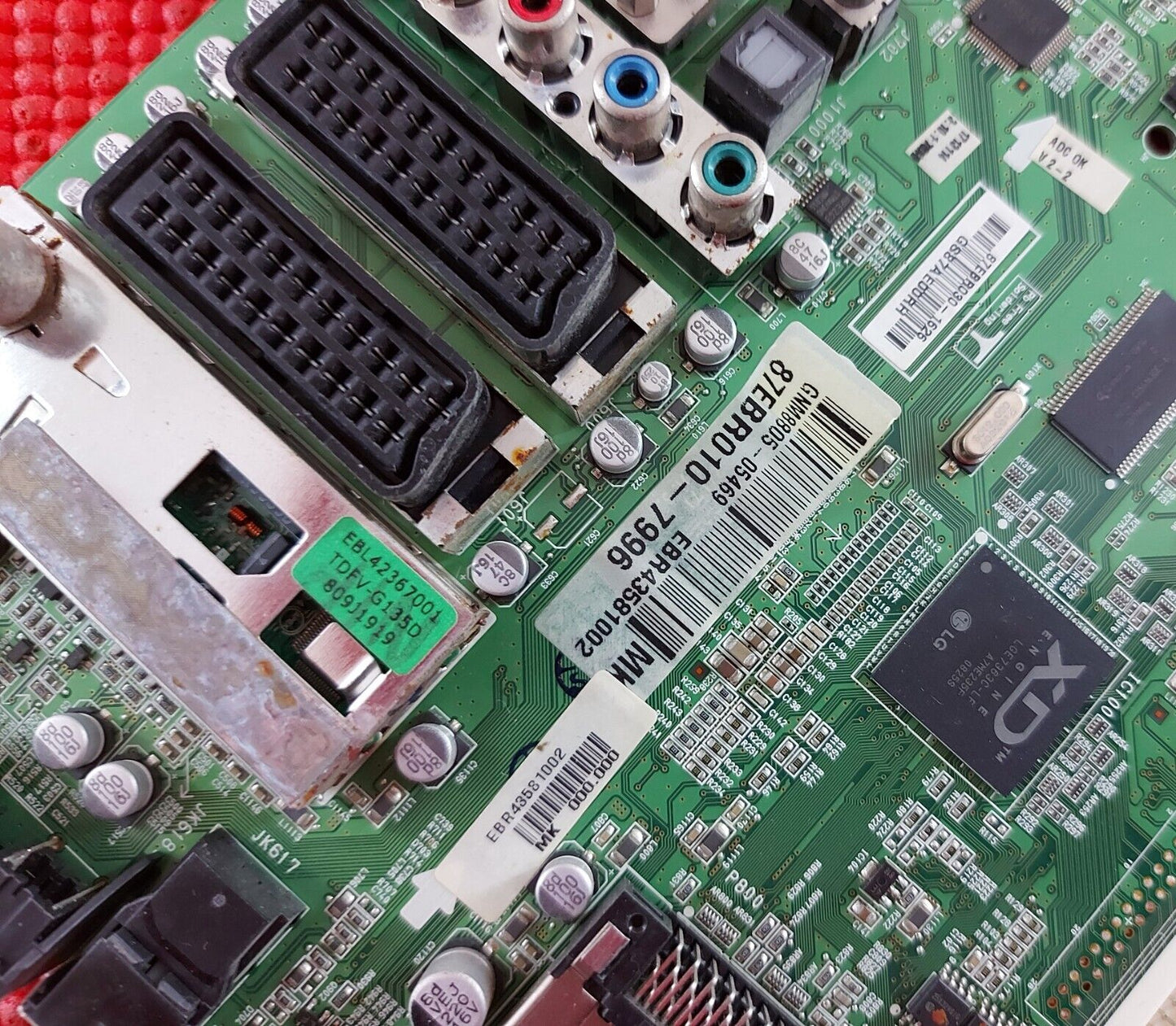 MAIN BOARD FOR LG 52LG5000 52LG5010 TV EAX40150702 EBR43581002 SCREEN SHARP