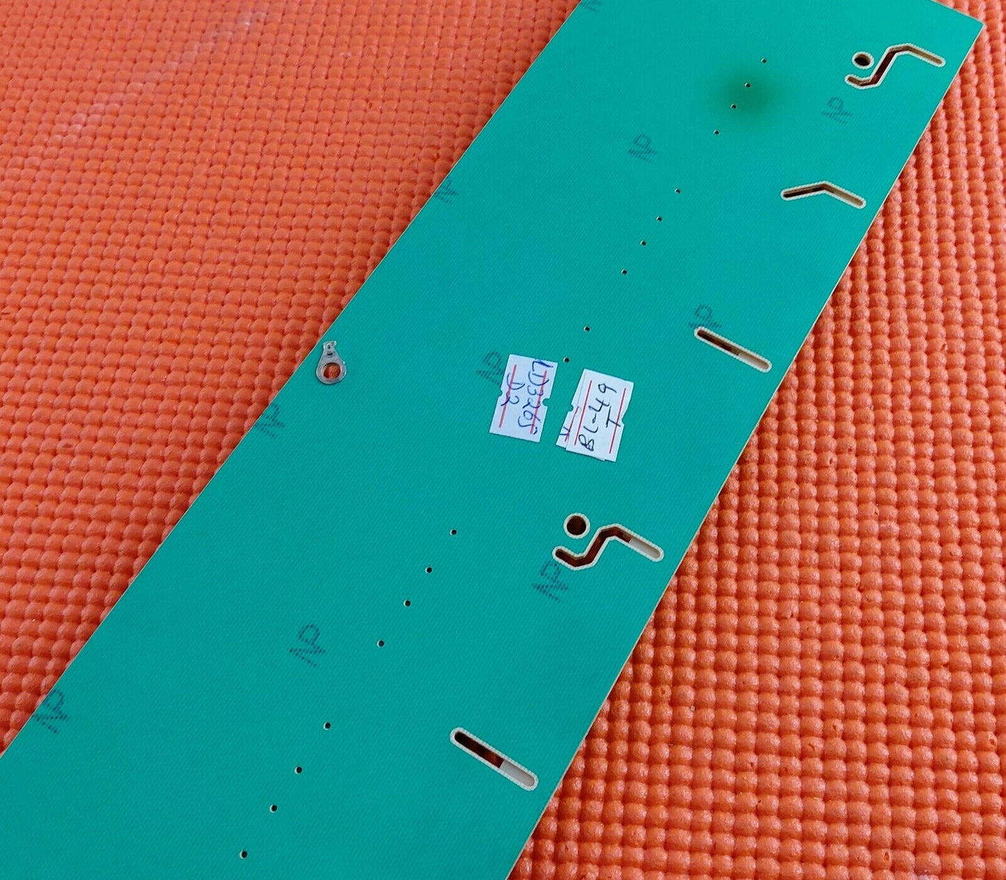 INVERTER BOARD FOR T32WLU53HID LE32A457CID LCD TV 4H.V2668.001 /G DS-1931T03007