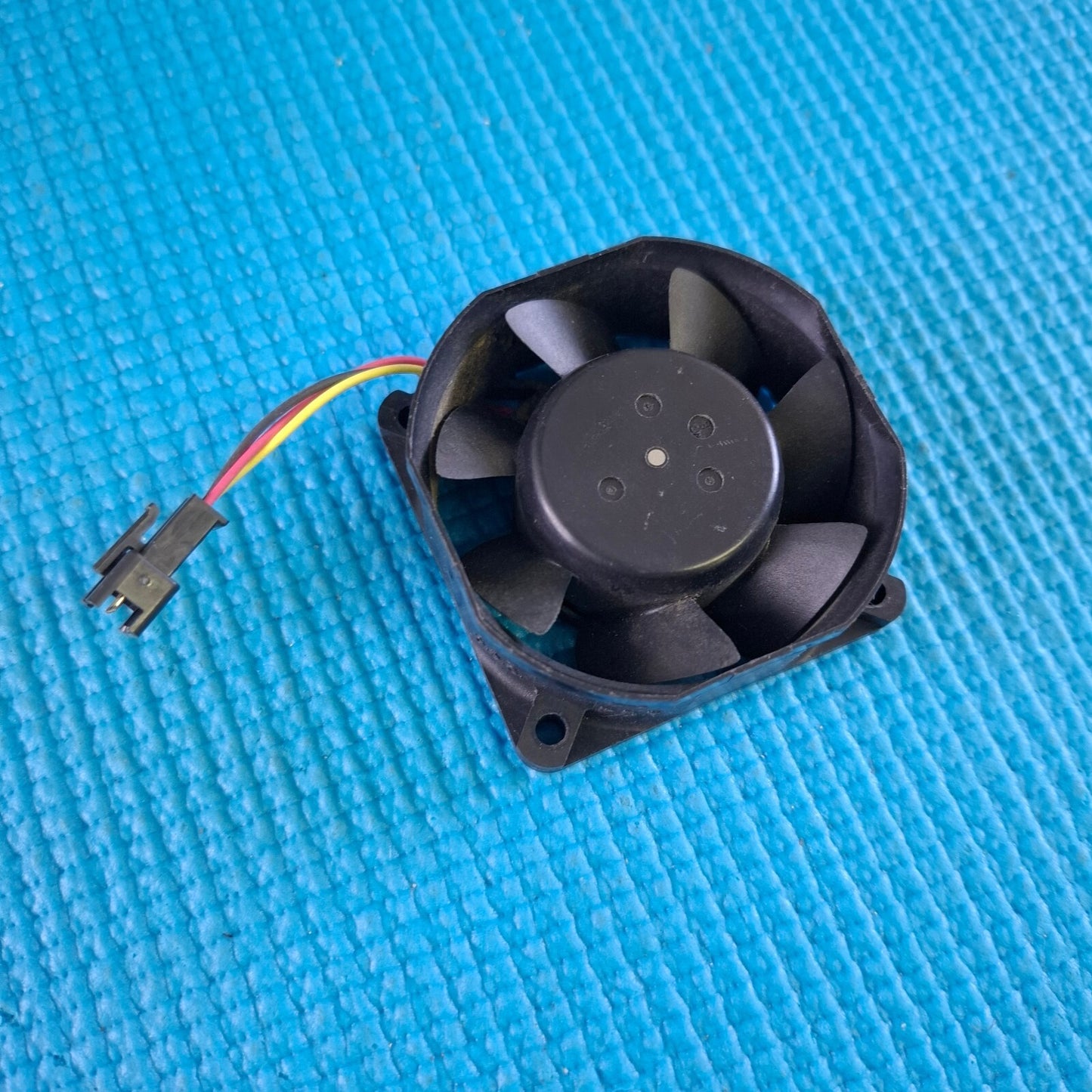 INTERNAL COOLING FAN FOR PANASONIC TH-37PX60 37" TV D06S-12PH 05B 12V 0.10A