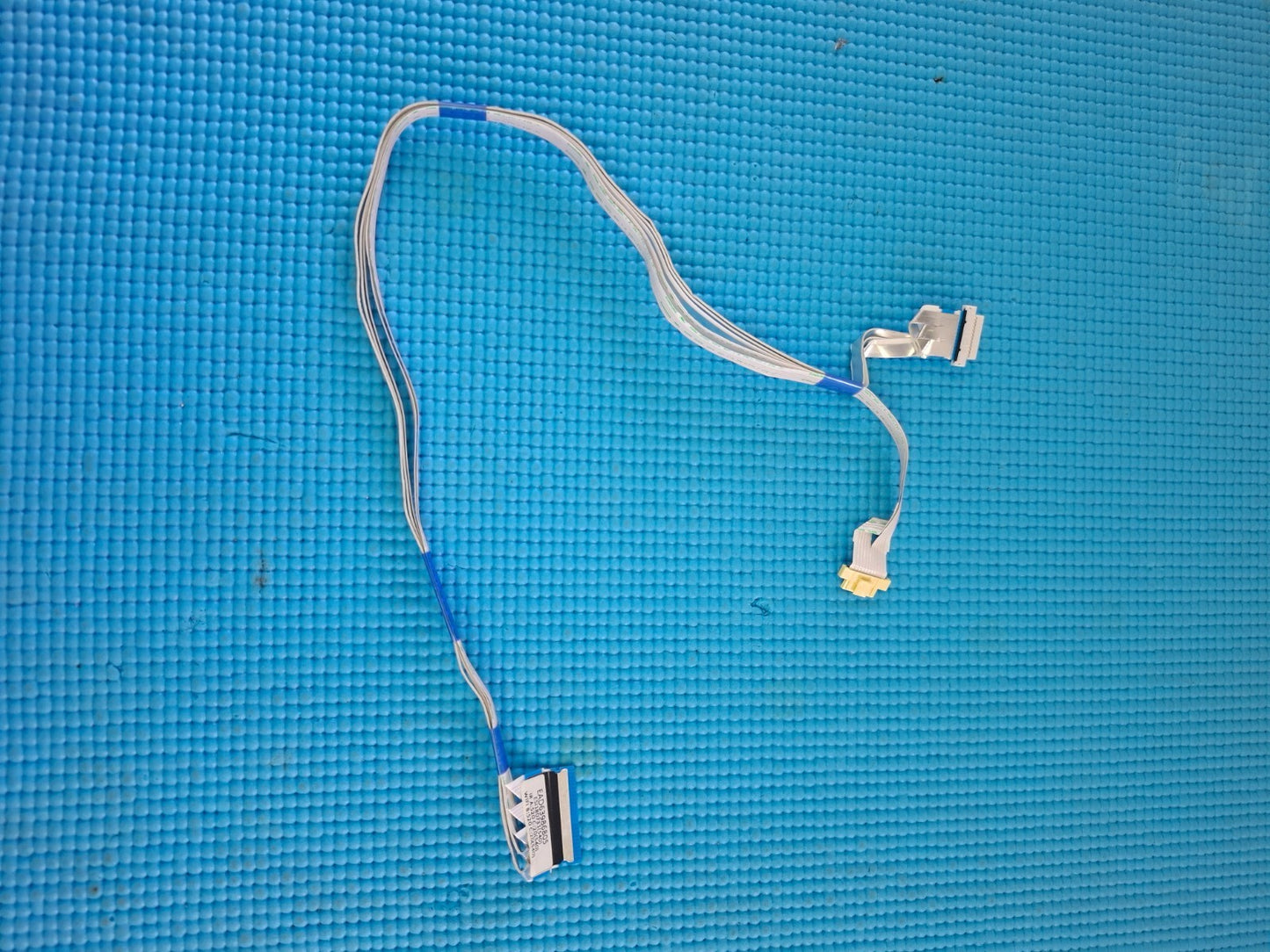 WIFI IR SESNOR BUTTON FLAT RIBBON CABLE ONLY FOR LG TV EAD63986805