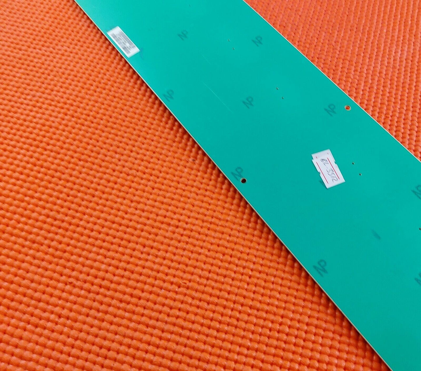 INVERTER BOARD FOR BAIRD, WHARFEDALE 42" LCD TV 4H.V2308.021 /D2 MASTER