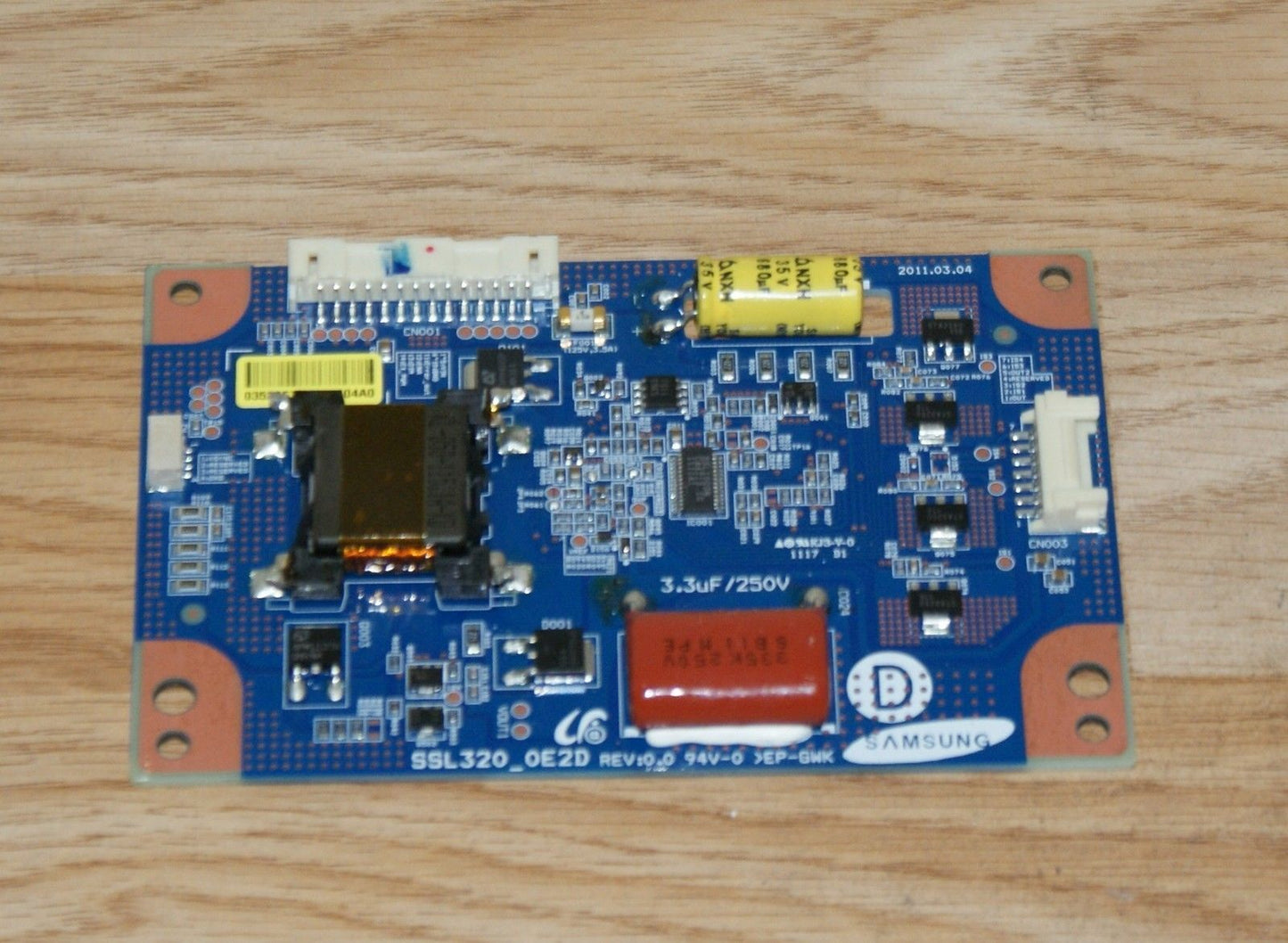 INVERTER BOARD FOR HANNSPREE HSG1188 32" LED TV SSL320_0E2D REV:0.0 03520ETB