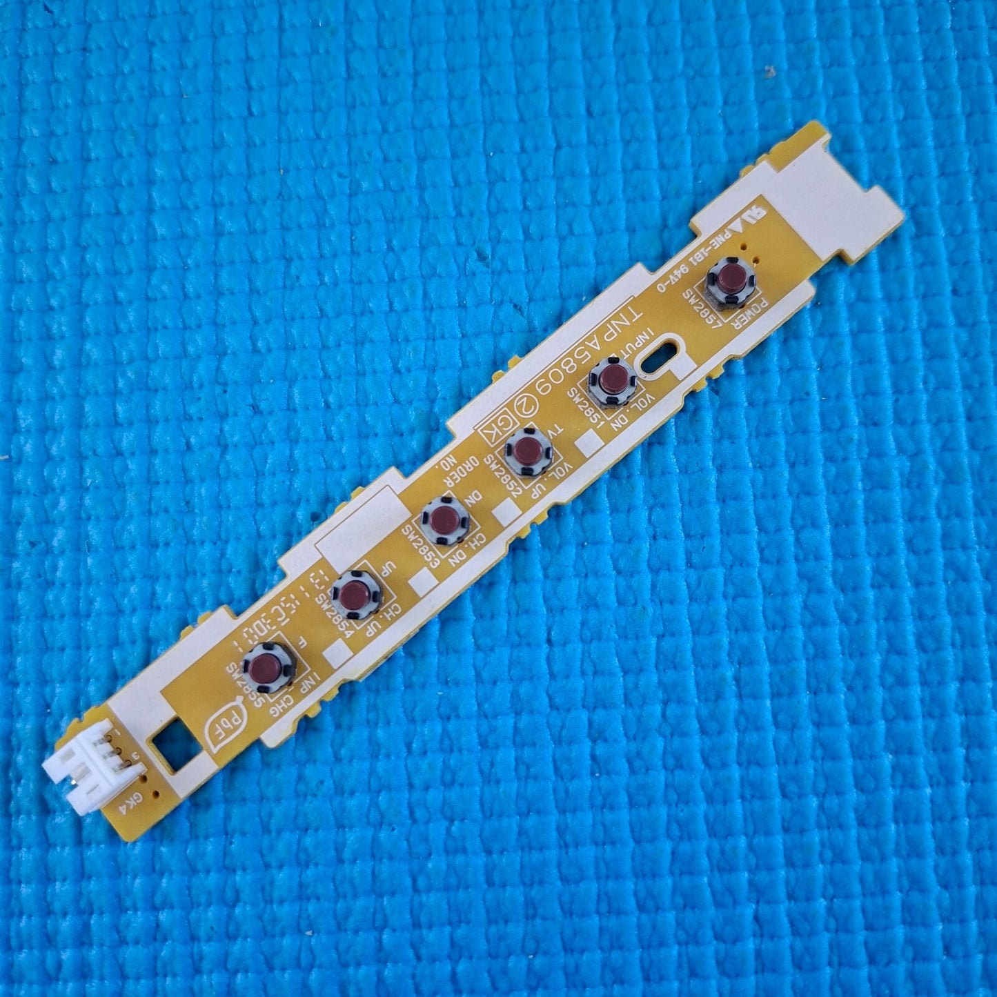 BUTTON UNIT PANASONIC TX-L39E6B TX-L42E6B TX-L50E6B TV TBX5ZA025 B TNPA5809 2 GK