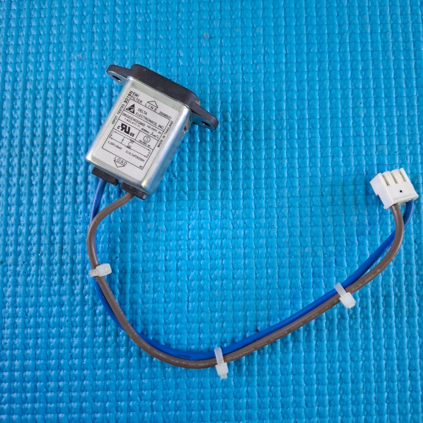 NOISE FILTER SONY KDL-40S5500 KDL-40W5710 KDL-46W5500 TV 06GEEW2QMS 1-822-617-11
