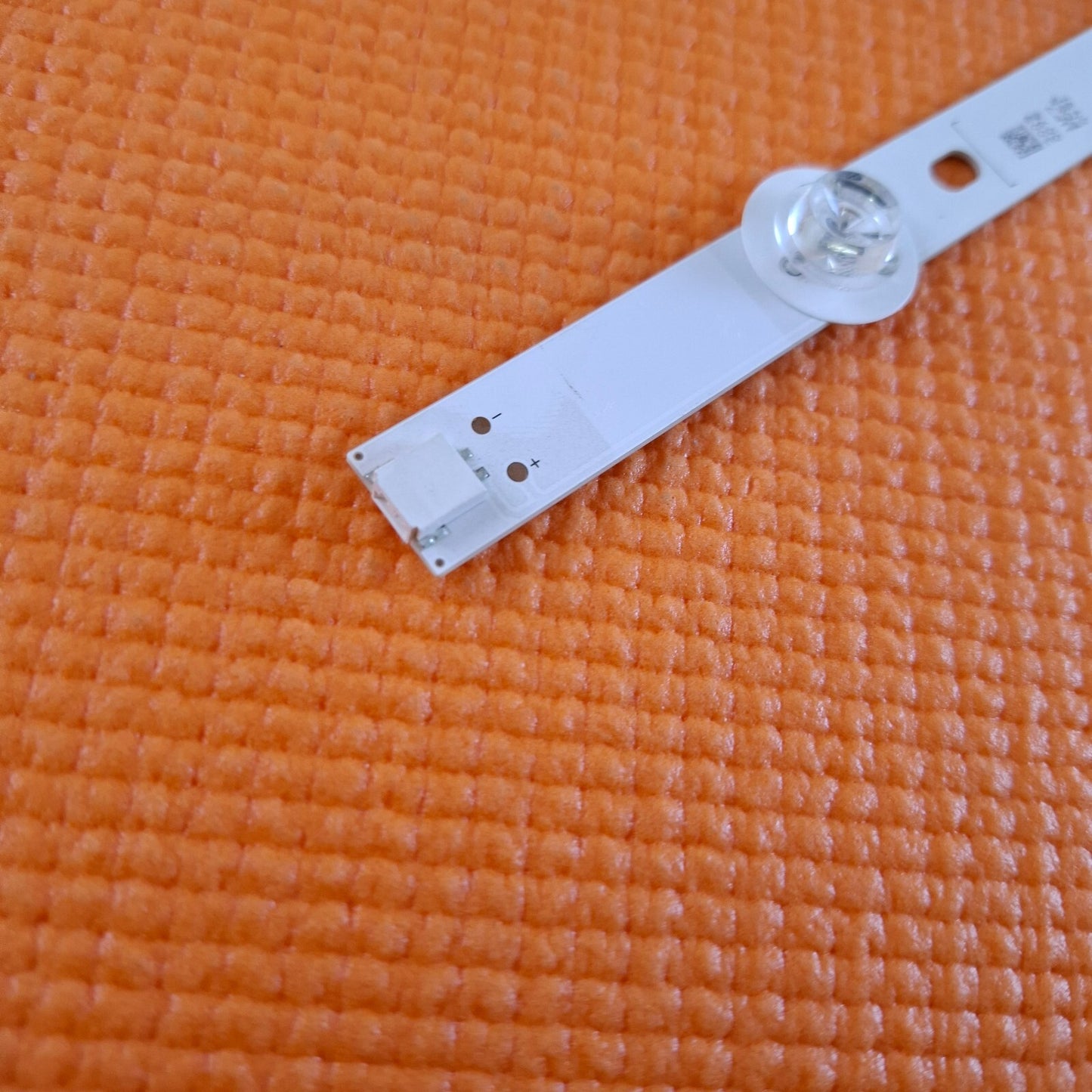 1x BACKLIGHT STRIP FOR PANASONIC TX-55CX400B 55" TV 550DLED_SLIM_REV01_20141224