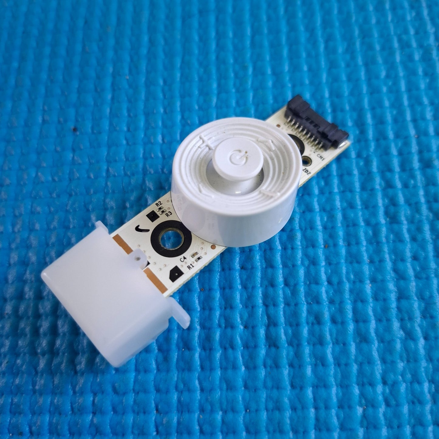 POWER BUTTON IR SENSOR SAMSUNG UE32F4000AW UE40F5500 UE50F6400AK UE32H4510AK TV