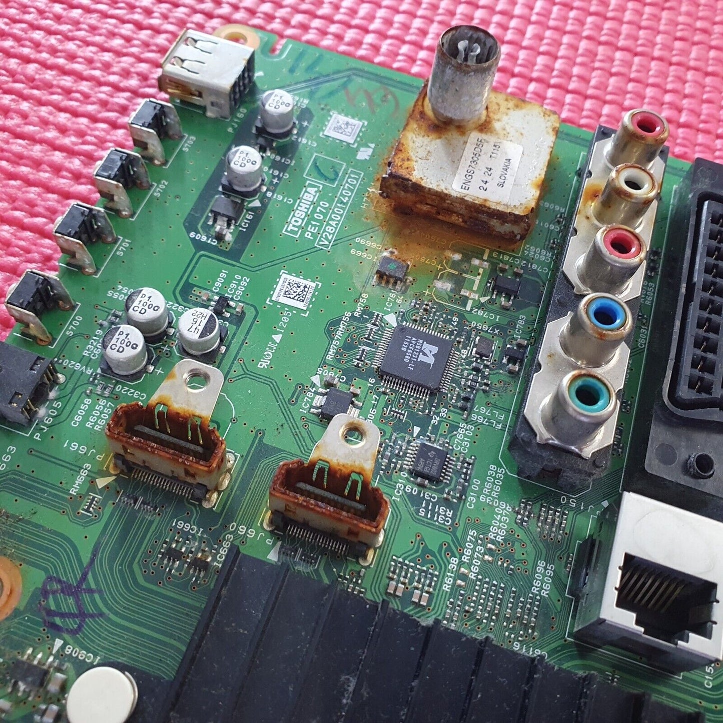 MAIN BOARD FOR TOSHIBA 40RL953PE1070 C 40" TV V28A00140701 SCREEN LTA400HM22