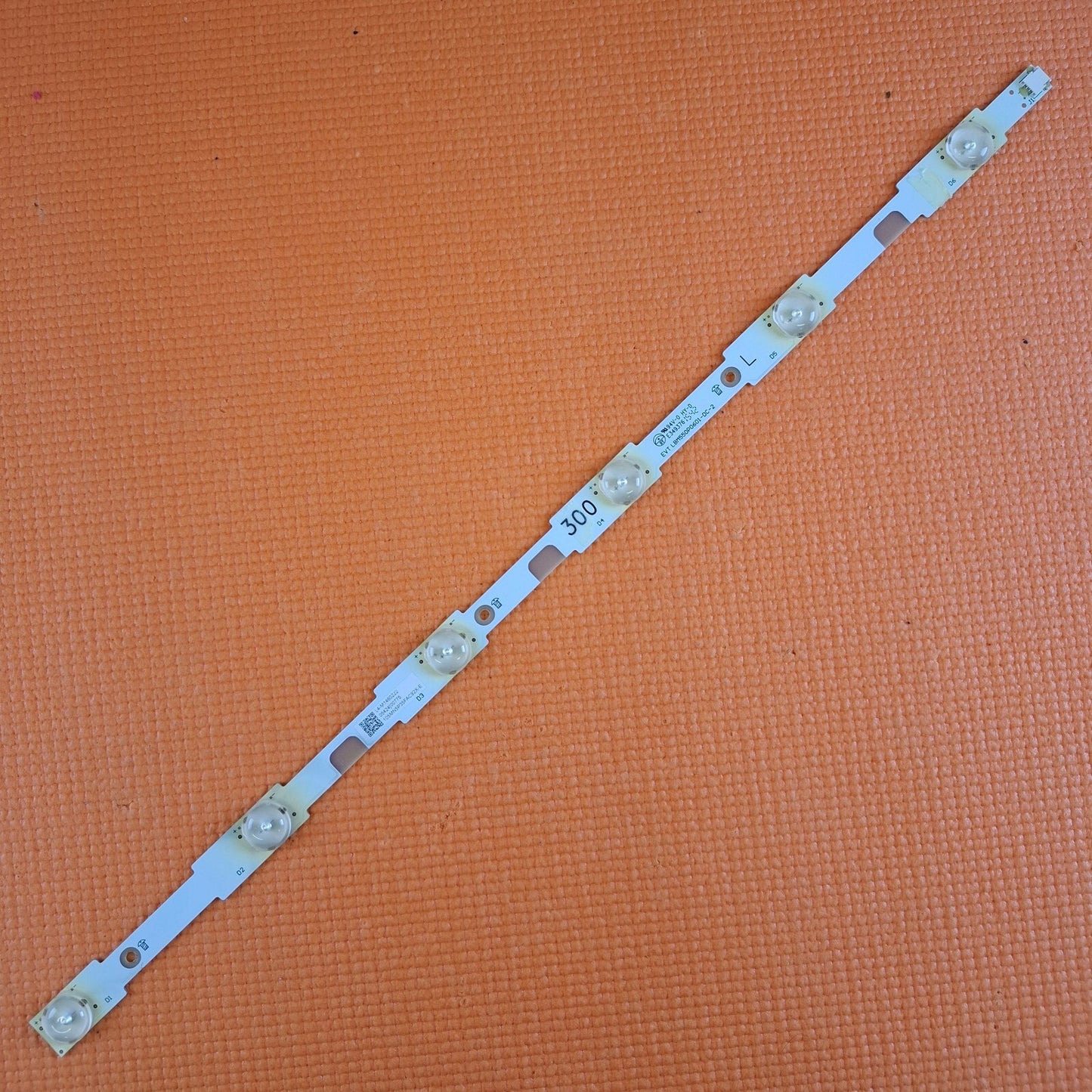 1x BACKLIGHT STRIP FR PHILIPS 55HFL5010T 55PFK5500 55PUH6400 TV LBM550P0601-DC-2