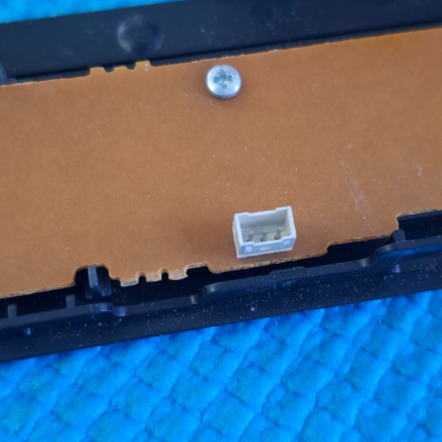 BUTTON FOR SONY KDL-40V4000 KDL-32V4500 KDL-37V4200 KDL-40V5810U TV 1-871-491-11