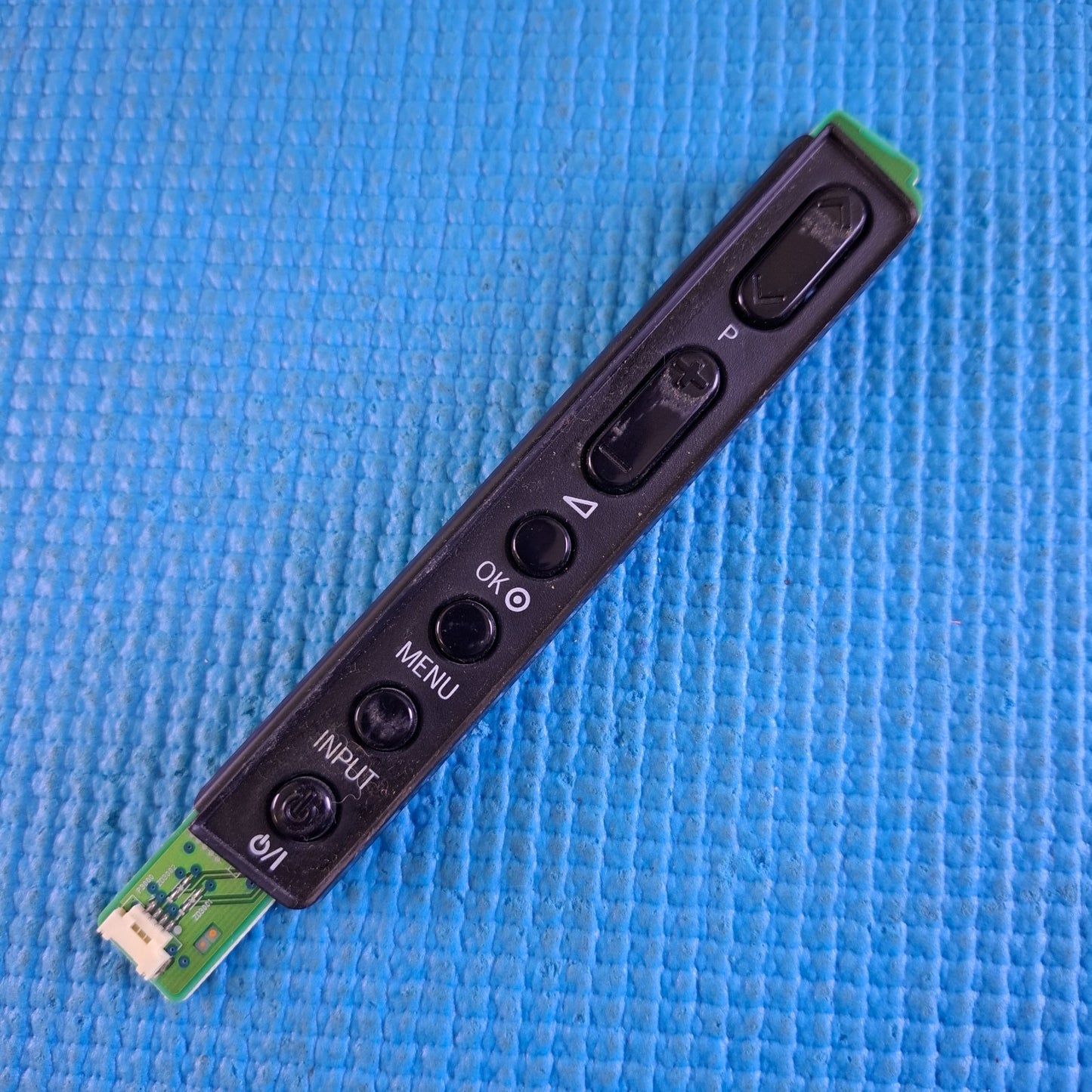 GENUINE BUTTON UNIT FOR LG 42LD550 52LD550 TV EBR61247117