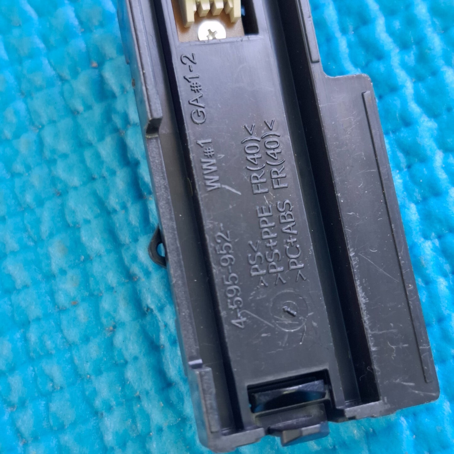 BUTTON UNIT FR SONY KDL-40RE453 KDL-40WF663 KDL-32RE403 KDL-32WE613 TV 4-595-952