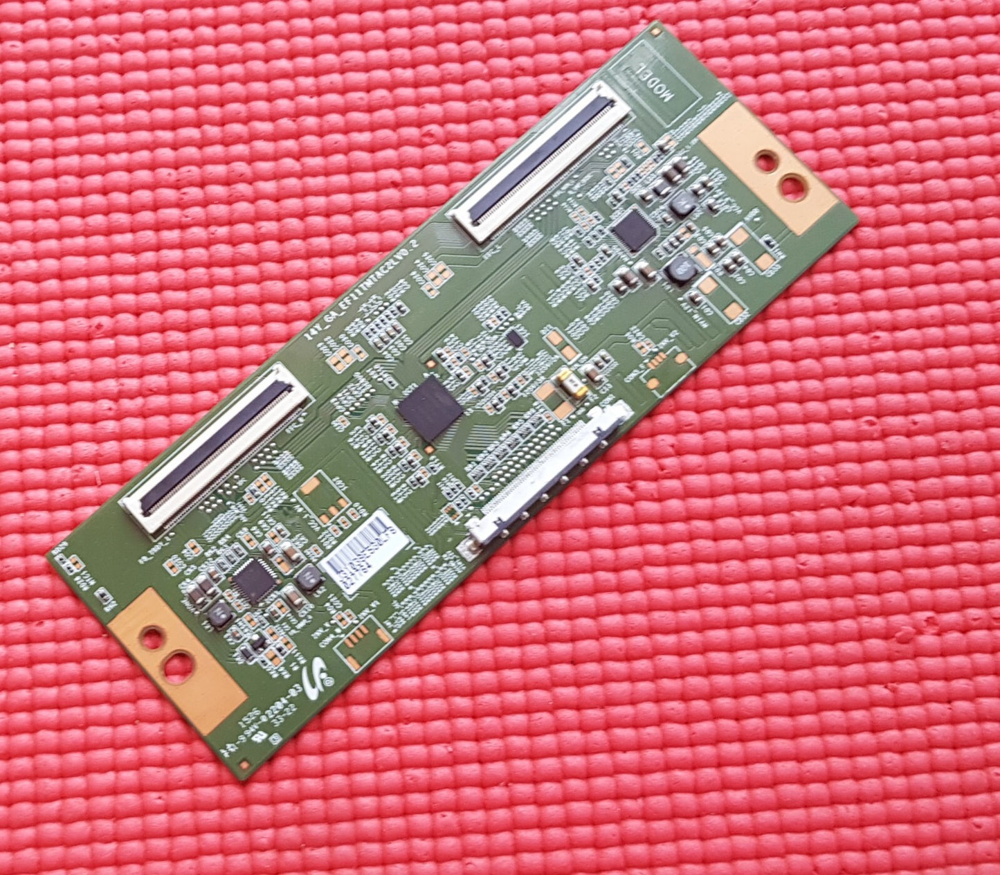 LVDS BOARD FR TECHNIKA 32F22B-FHD SHARP LC-32CFE6131K LC-32LE551U TV LJ94-31039E