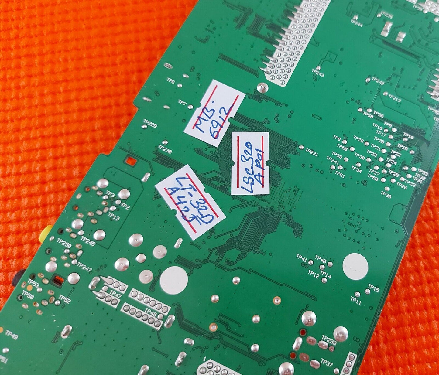 MAIN BOARD FOR JVC LT-32DA42J 32" TV 17MB62-2.6 23043290 SCREEN LSC320AP01-L01