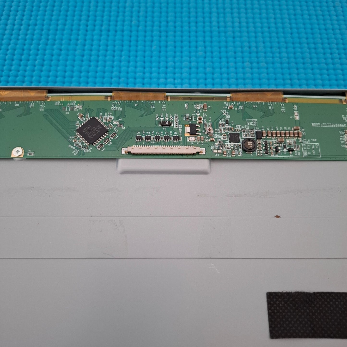 LED/LCD SCREEN PANEL CMO V236H1-P01 REV.C2 FOR BUSH LED24970FHD 24" TV