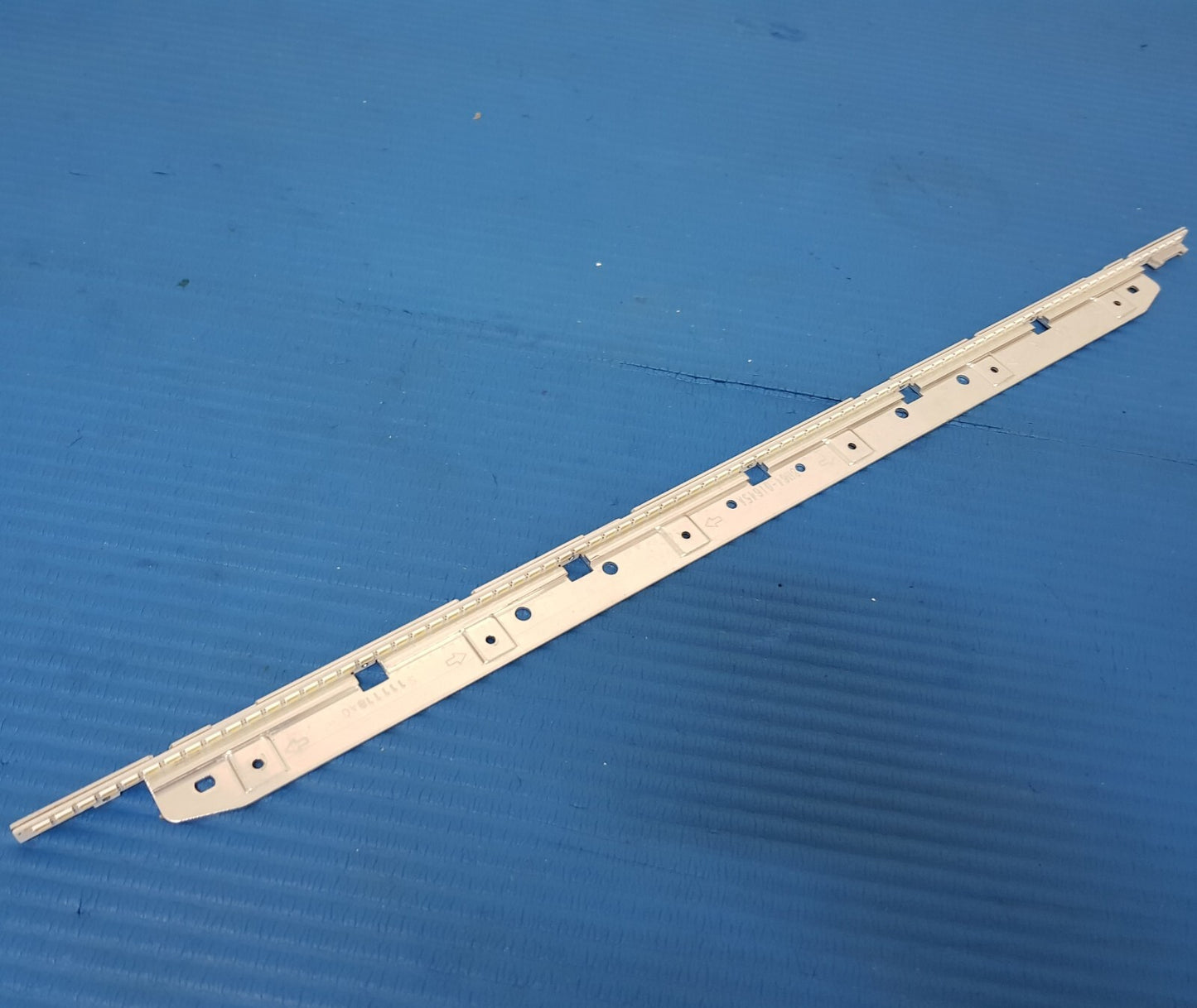 SINGLE BACKLIGHT FOR SAMSUNG UE46D6530WK TV BN64-01645A 2011SVS46-FHD-6.5K-RIGHT