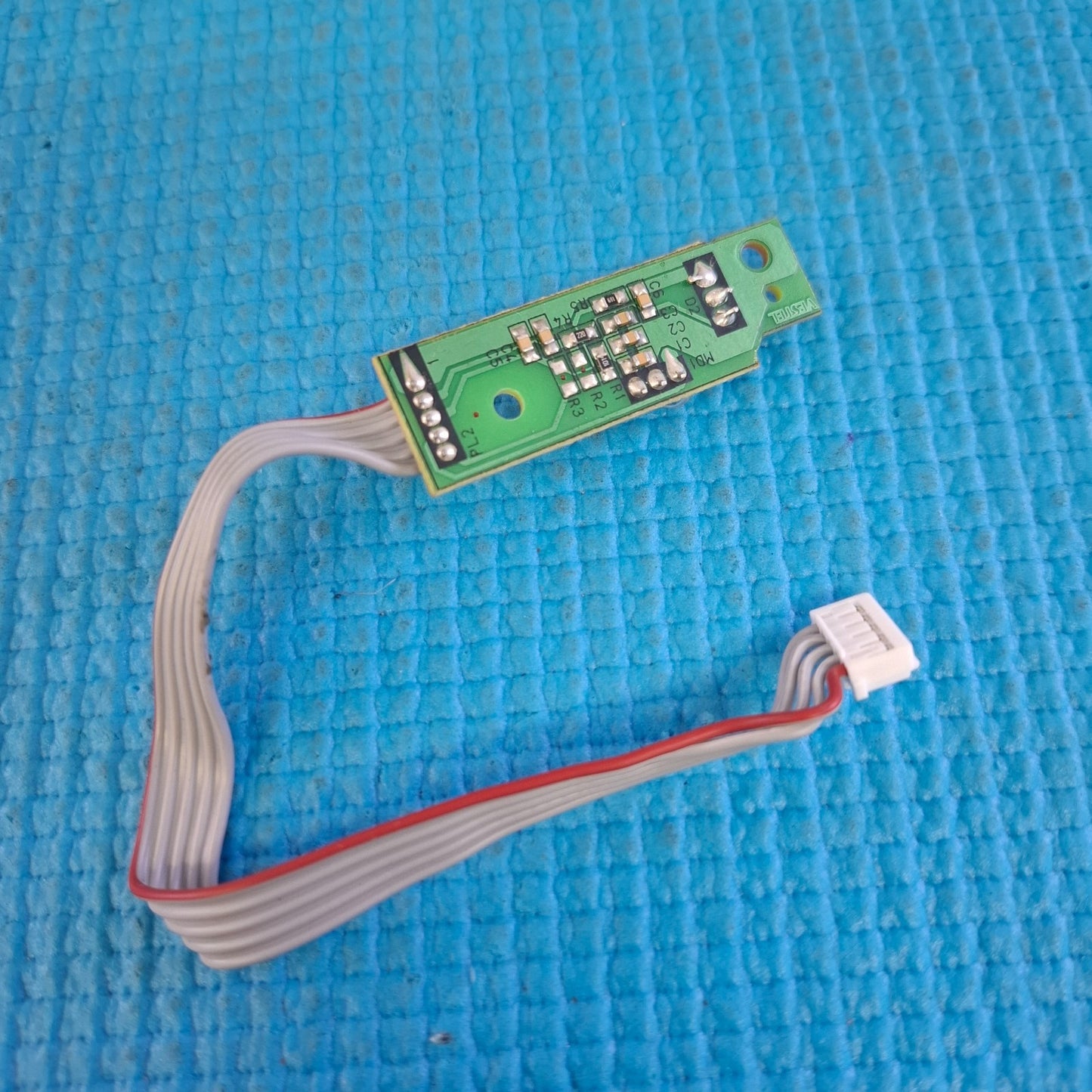 IR REMOTE SENSOR FOR TECHNIKA 19-830 19" TV 17LD126-1 516941