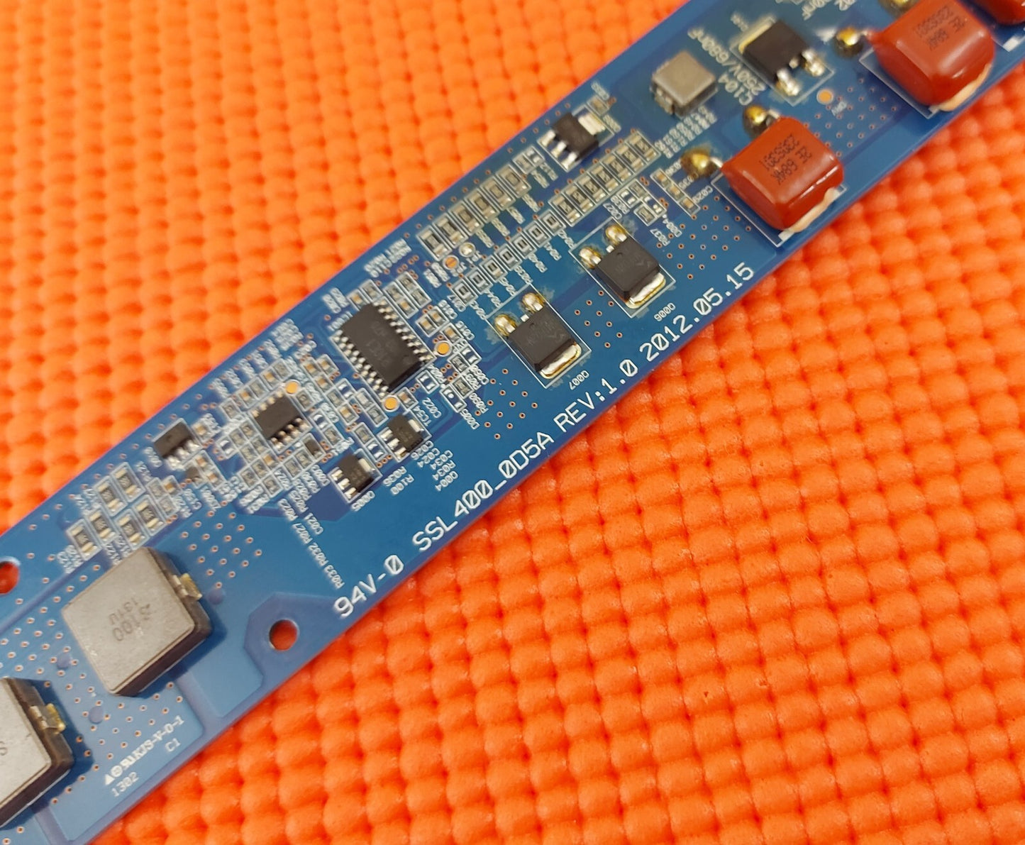 INVERTER BOARD FOR TOSHIBA 40L1333B 40D1333B TV SSL400_0D5A REV:1.0 LTA400HM23