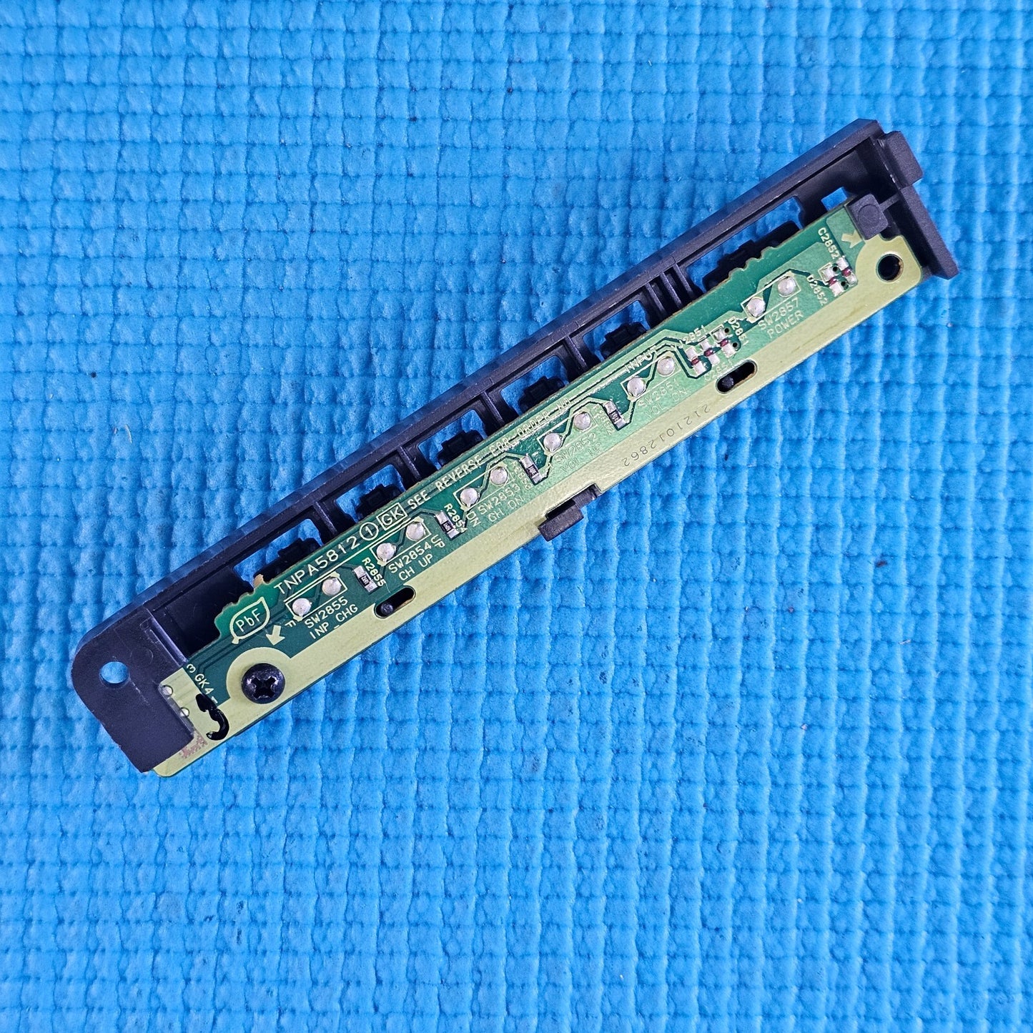 BUTTON PANASONIC TX-L42ET60B TX-L47ET60B TX-L50ET65B TV TNPA5812 1 GK TBX5ZA021