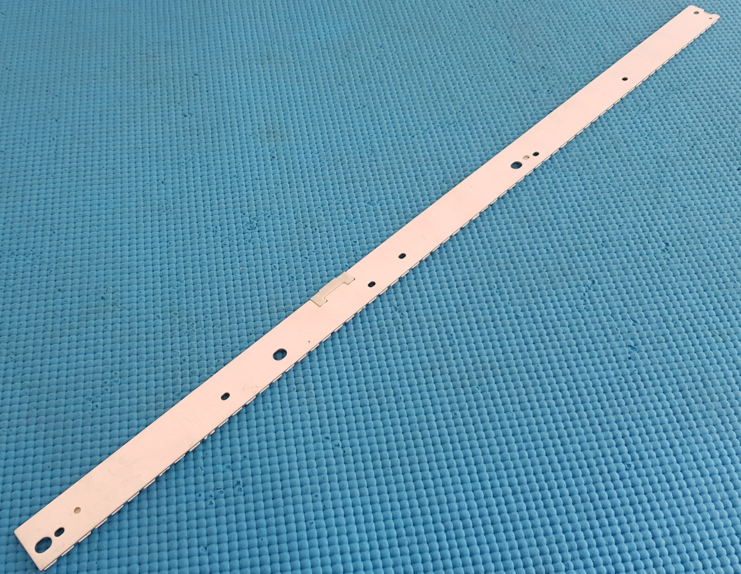 SINGLE BACKLIGHT FOR SAMSUNG UE55KU6409U UE55KU6459U UE55KU6455U TV BN96-39601A
