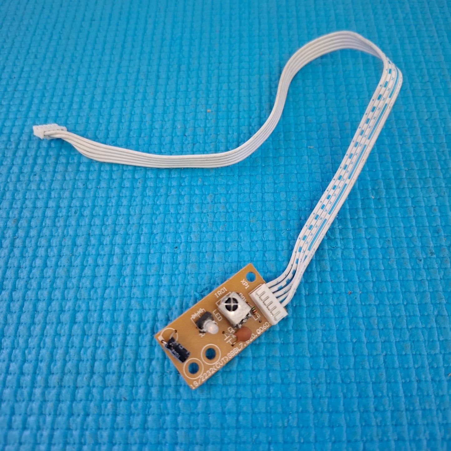 IR REMOTE SENSOR FOR UMC X22/14C 22" TV GBL7.820.0060-2 19/2232 (CVT)