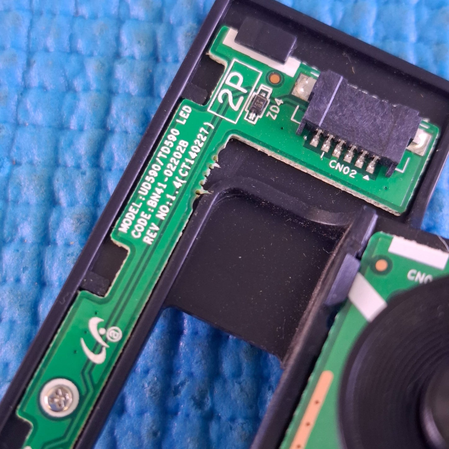 BUTTON IR SENSOR FOR SAMSUNG U28E590D 28" TV BN41-02182B BN96-32135B