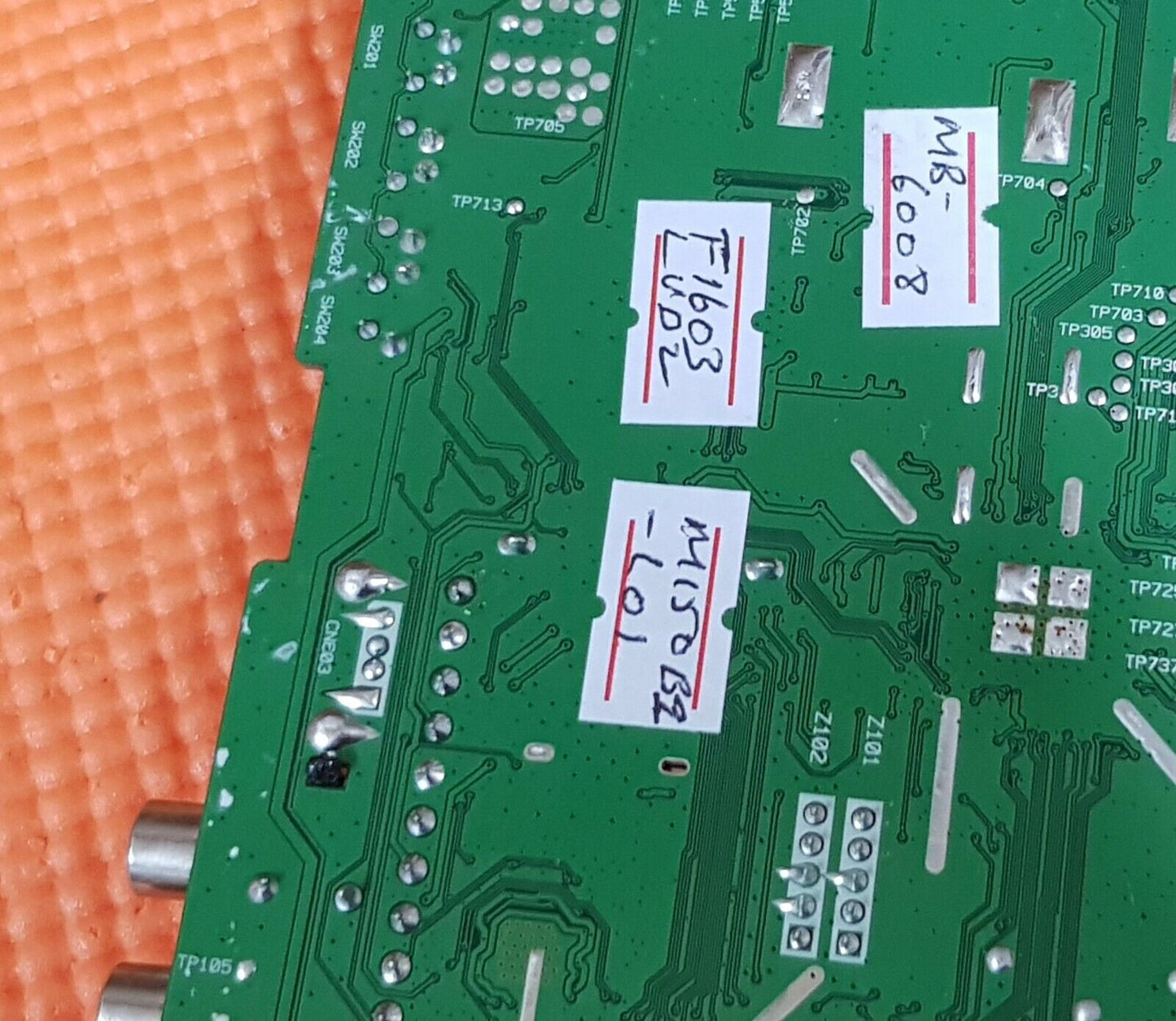 MB FR FERGUSON F1603LVD2 16" F1906LVD 19" TV 17MB45-2 20465829 SCREEN M150B1-L01