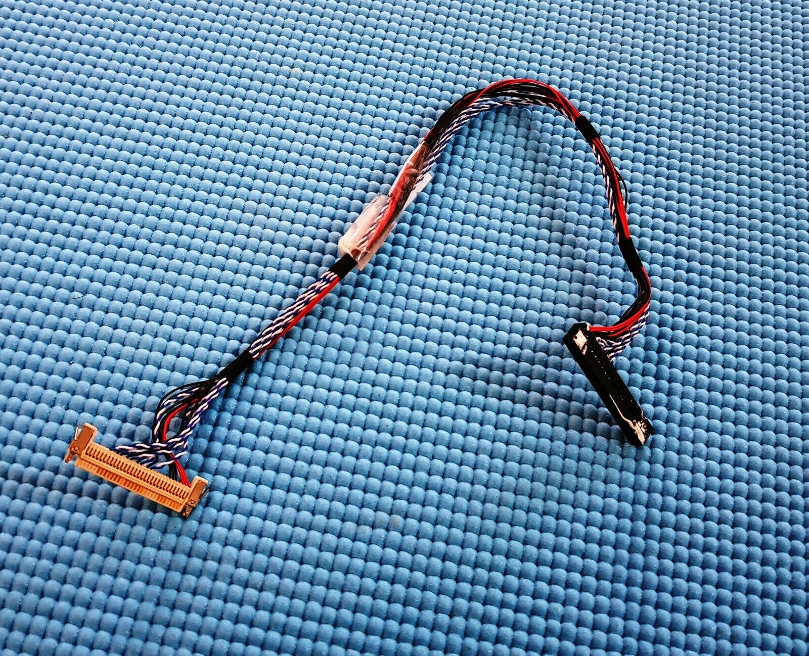 LVDS CABLE FOR SEIKI SE32HY01UK SE32HY02UK 32" LCD TV 