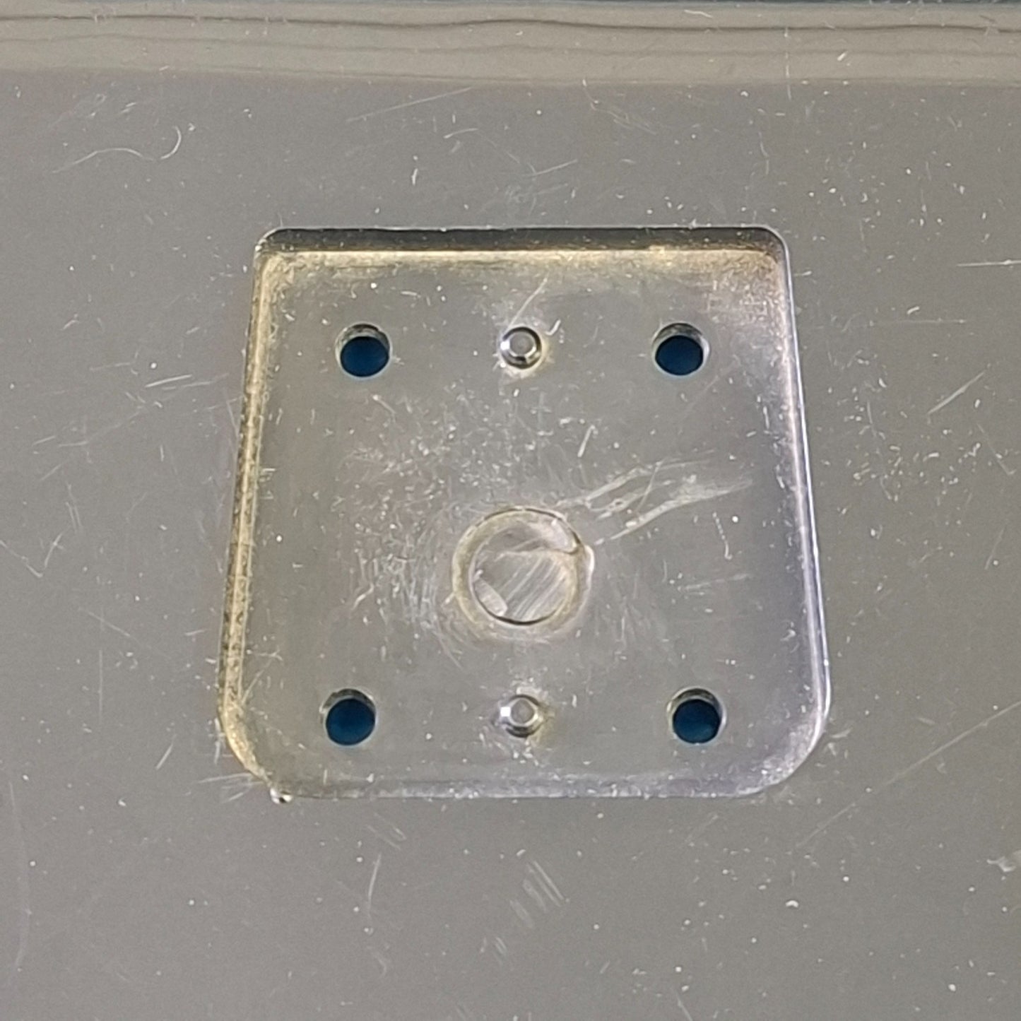 STAND BASE ONLY FOR TV SEIKI LE-32GCL-C 32233I-HD 32234I SE32HY01UK SE32HY02UK