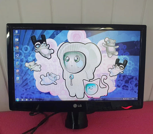 LG FLATRON W1943S-PF 19" 1366x768 LCD MONITOR VGA