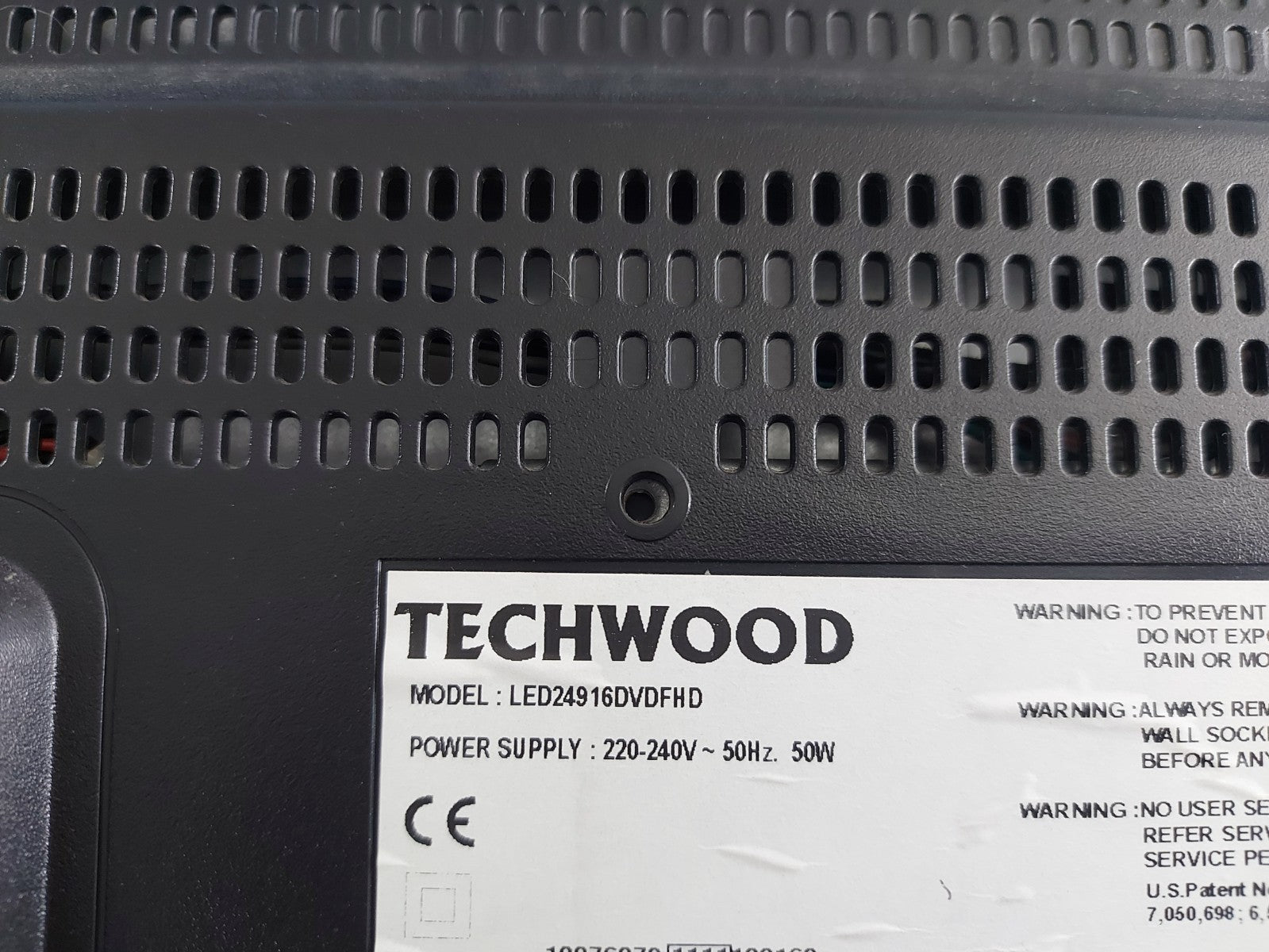 TECHWOOD LED24916DVDFHD 24" Full HD LED HDMI USB Scart TV With Remote + Stand