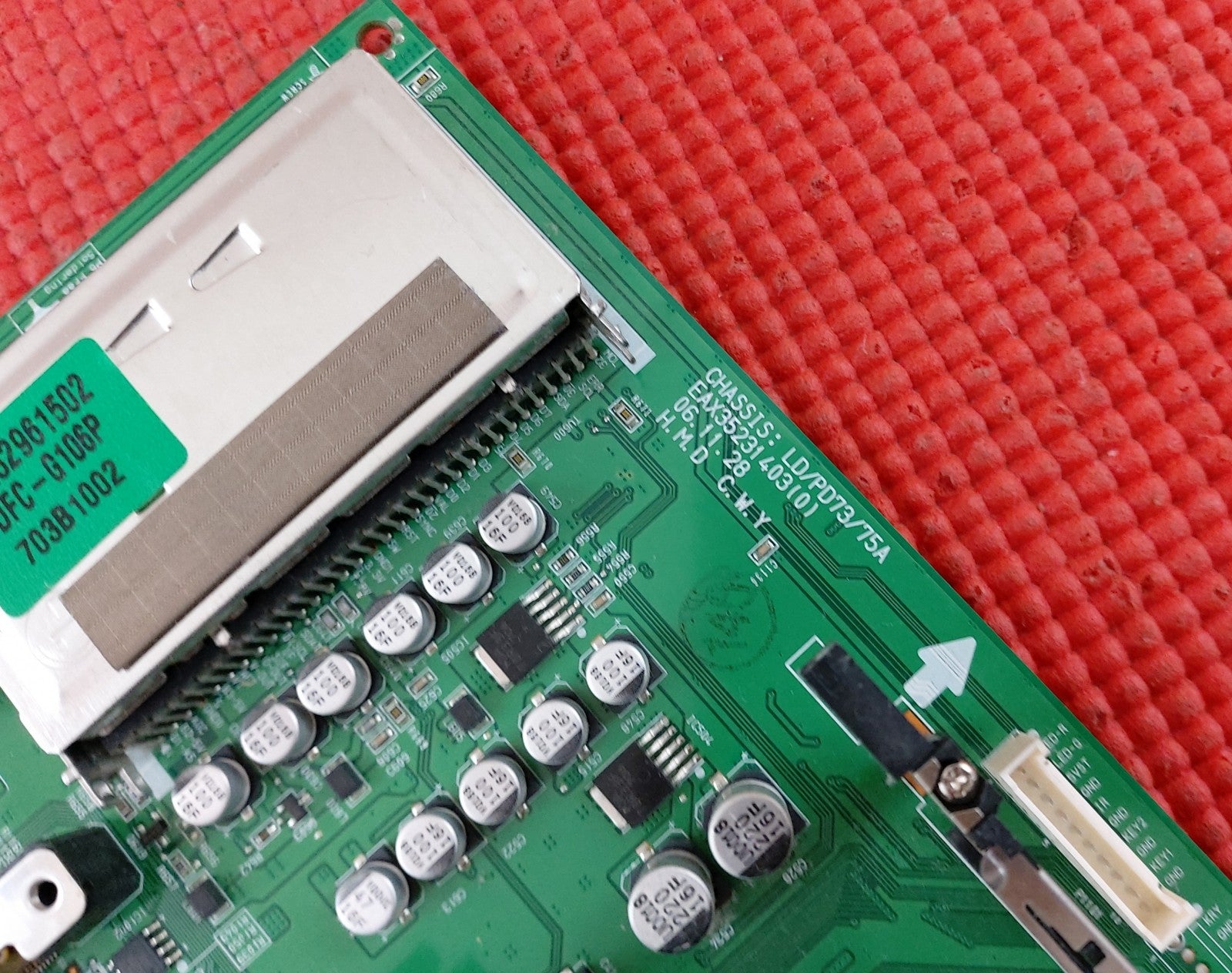 MAIN AV BOARD FOR LG 42PQ6000 42PC56 42PC55 42" TV EAX35231403 EBR33780622